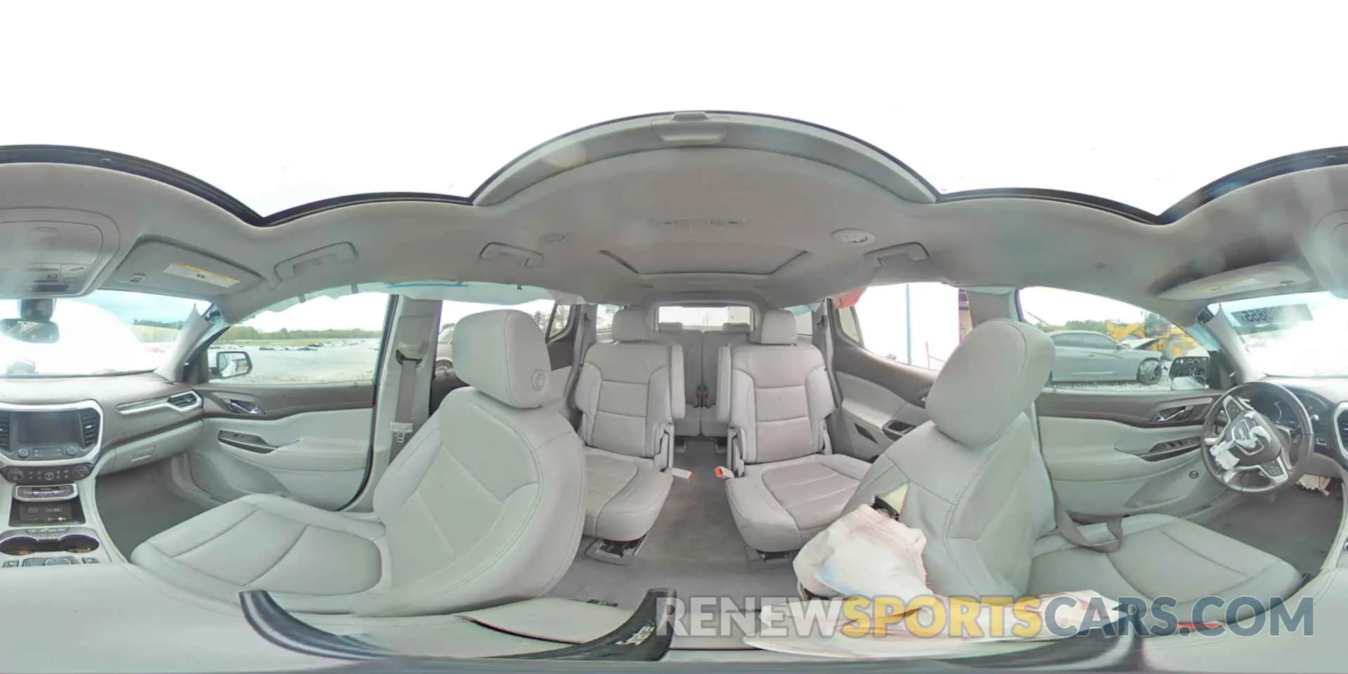 16 Photograph of a damaged car 1GKKNMLS1MZ234345 GMC ACADIA 2021