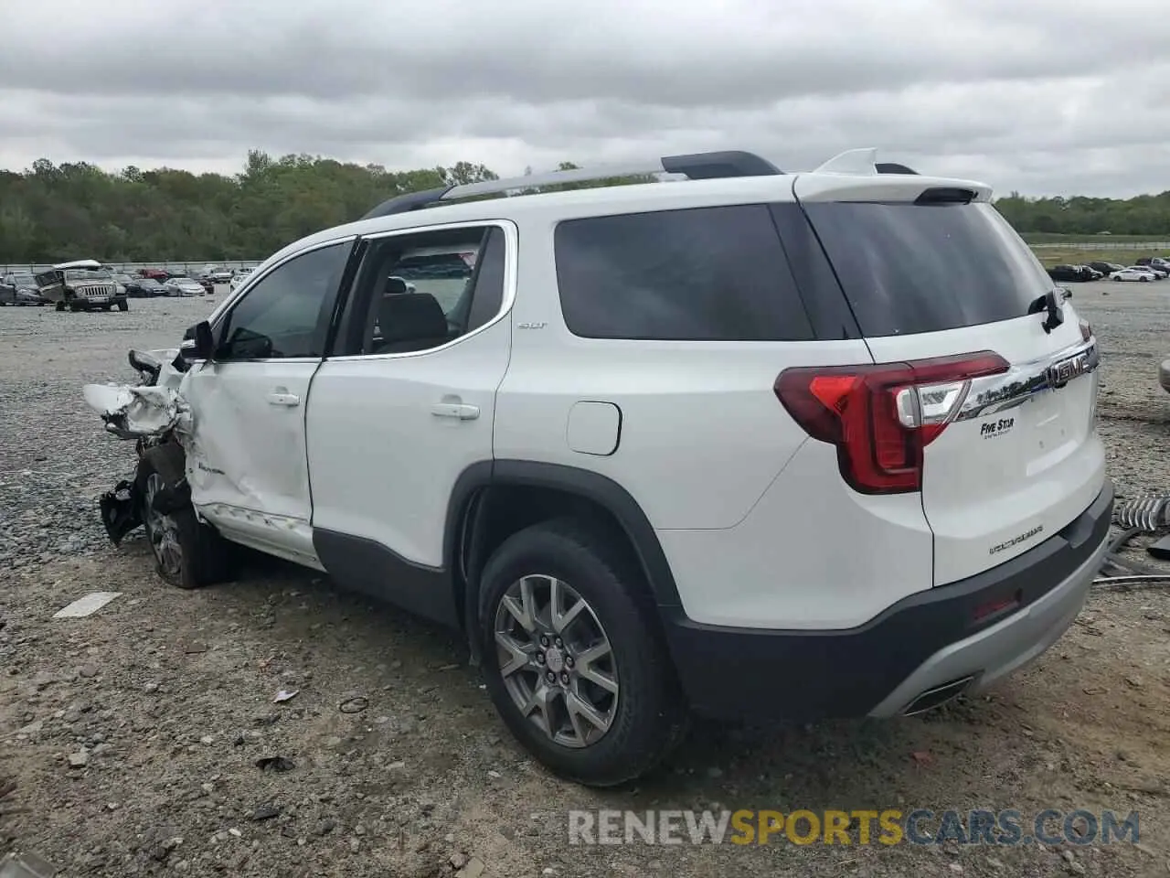 2 Photograph of a damaged car 1GKKNMLS1MZ234345 GMC ACADIA 2021