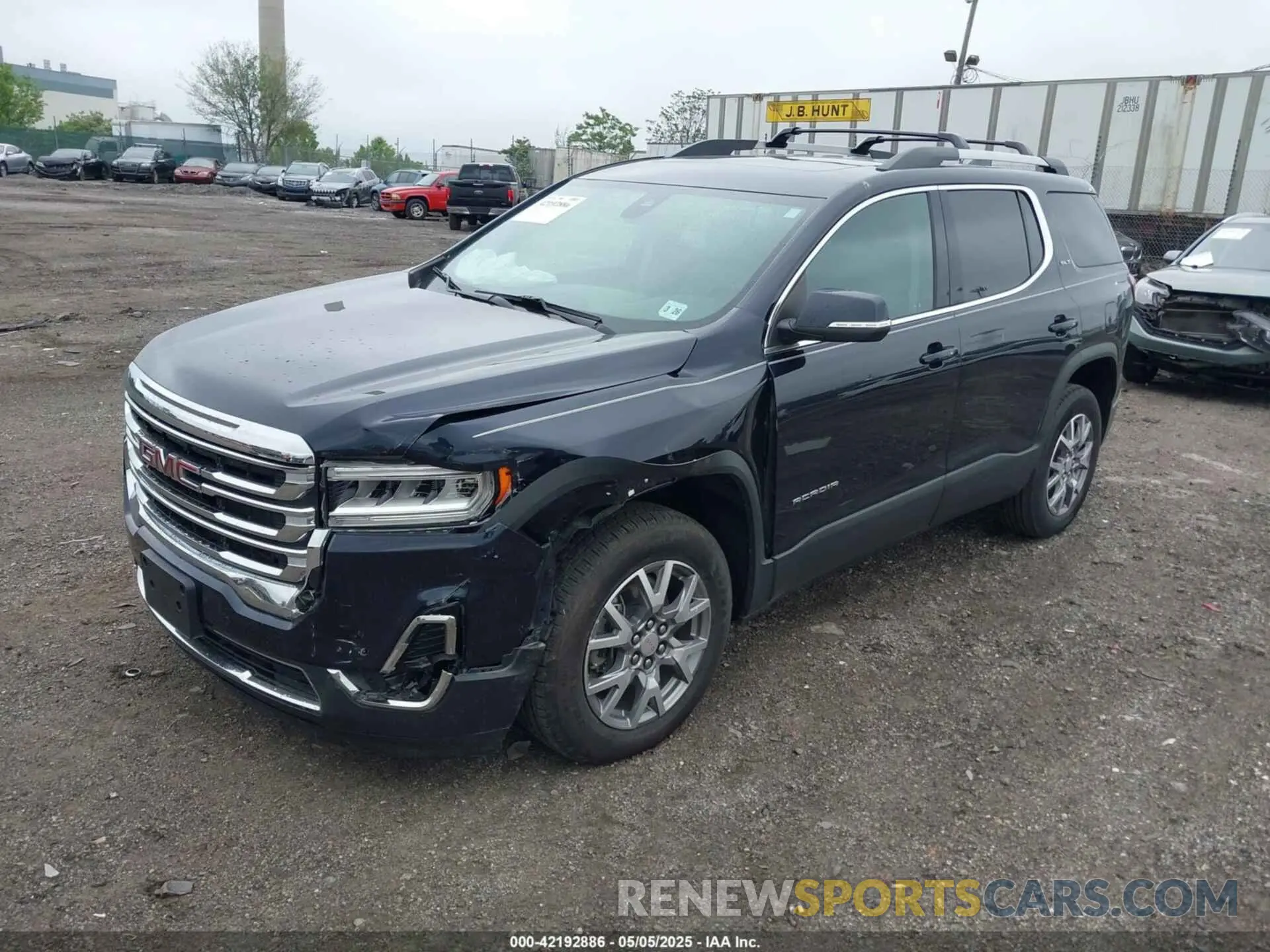 2 Photograph of a damaged car 1GKKNMLS2MZ147778 GMC ACADIA 2021