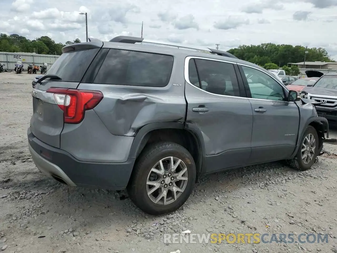 3 Photograph of a damaged car 1GKKNMLS2MZ221040 GMC ACADIA 2021
