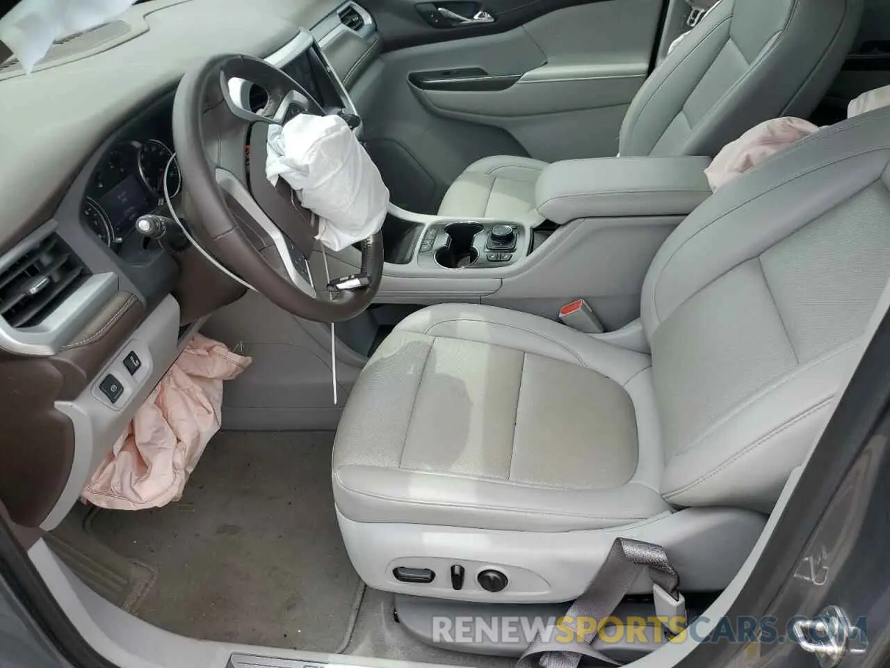7 Photograph of a damaged car 1GKKNMLS2MZ221040 GMC ACADIA 2021