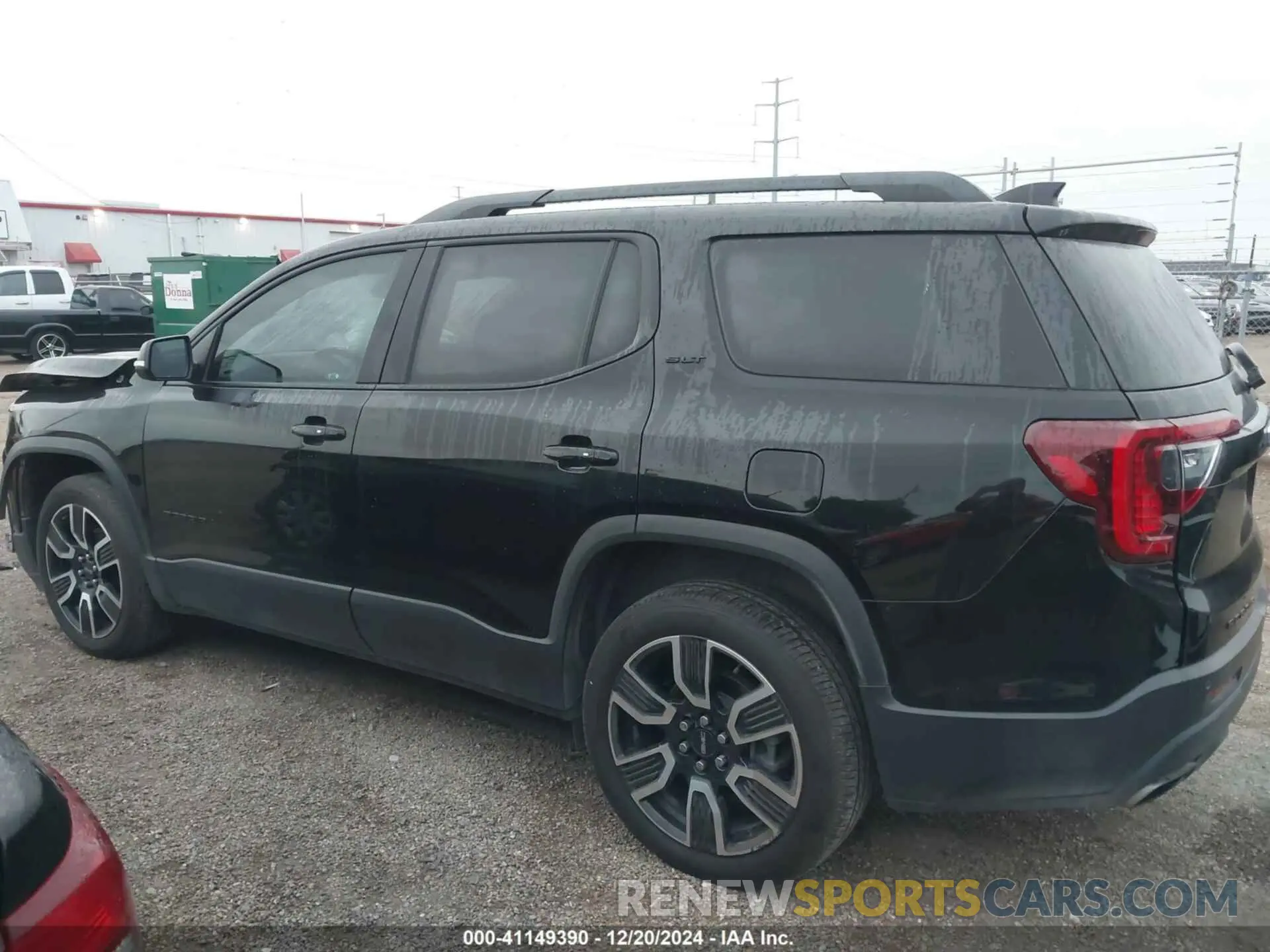 14 Photograph of a damaged car 1GKKNMLS4MZ141920 GMC ACADIA 2021