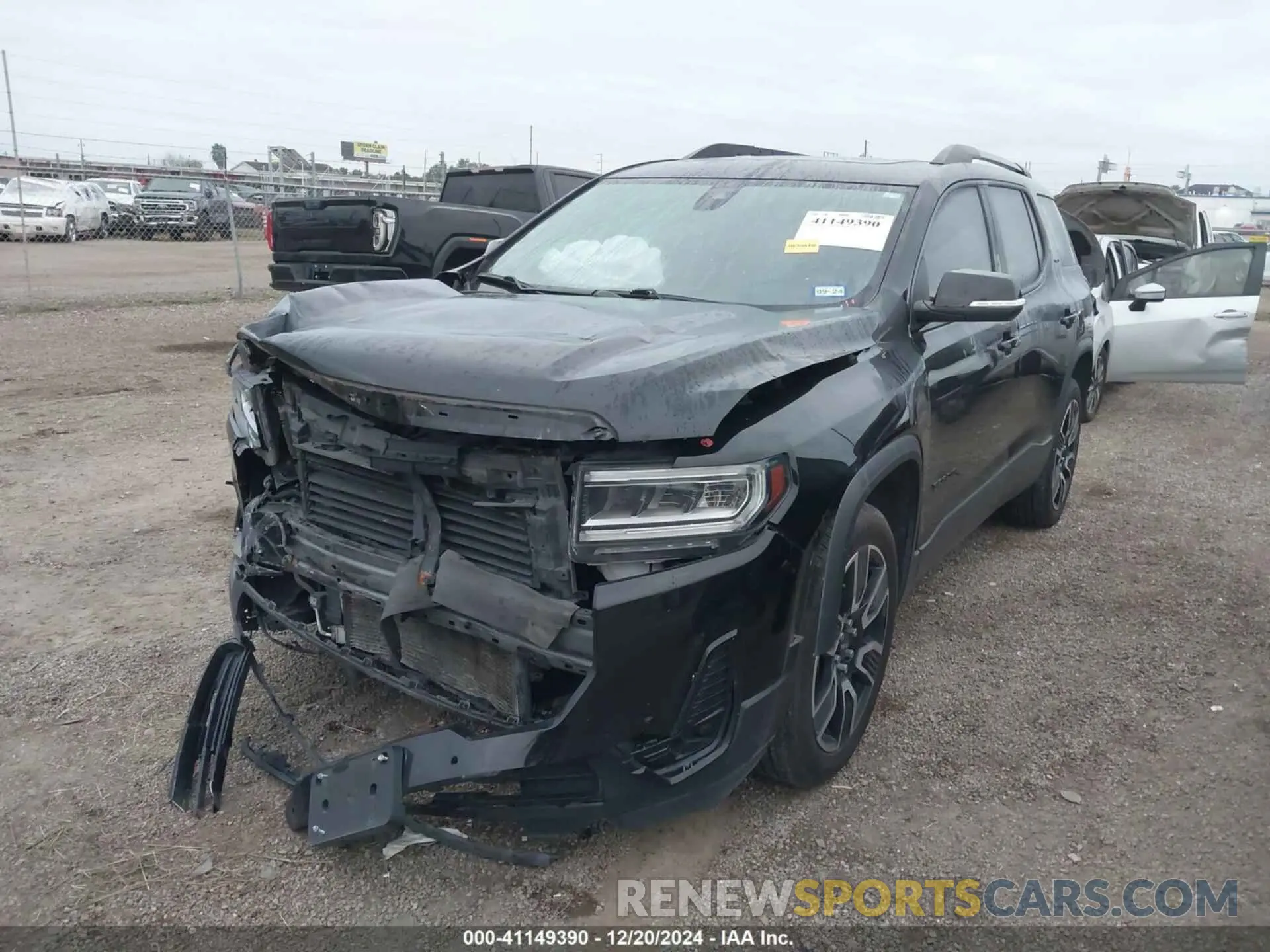 2 Photograph of a damaged car 1GKKNMLS4MZ141920 GMC ACADIA 2021