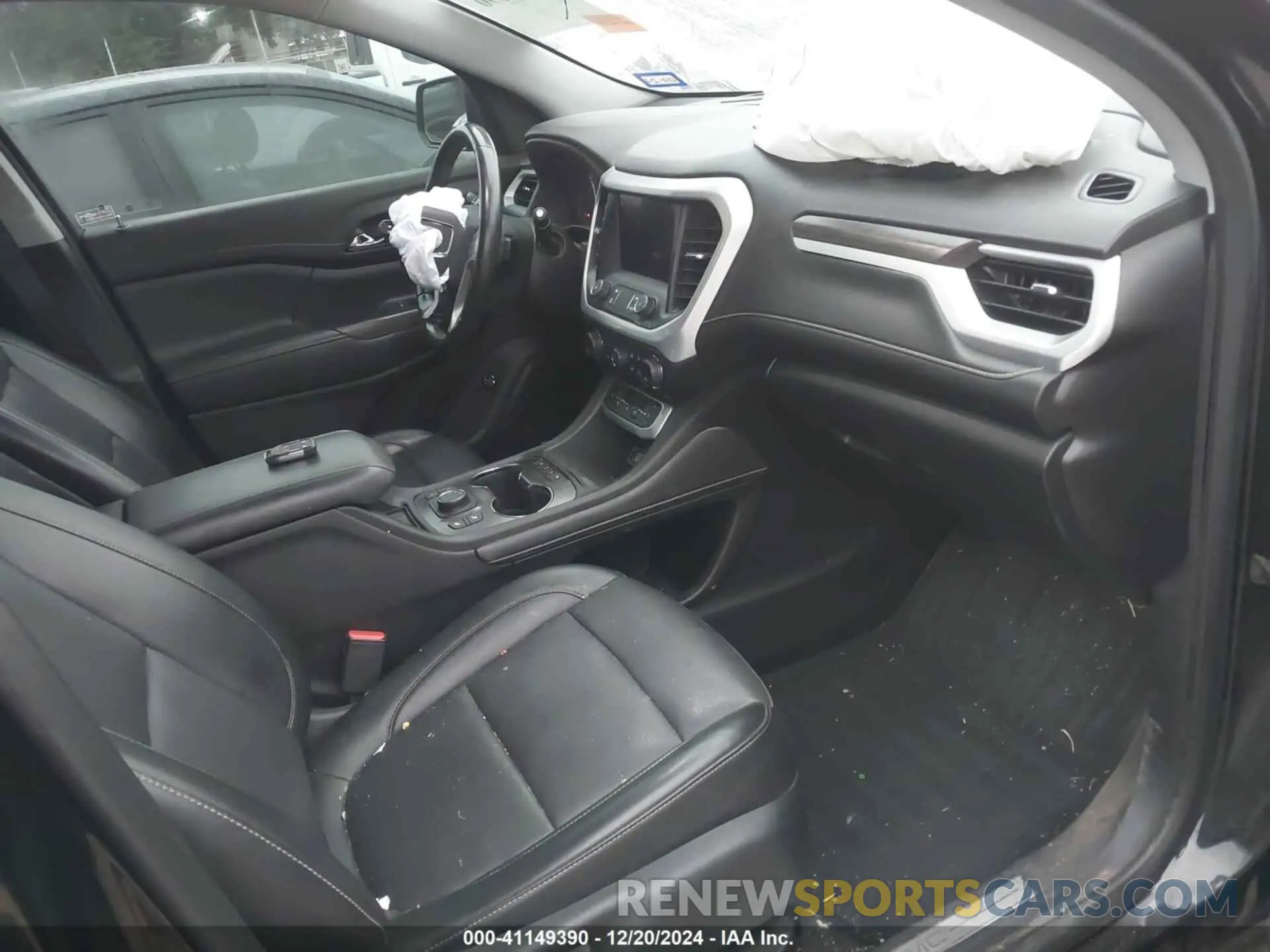 5 Photograph of a damaged car 1GKKNMLS4MZ141920 GMC ACADIA 2021