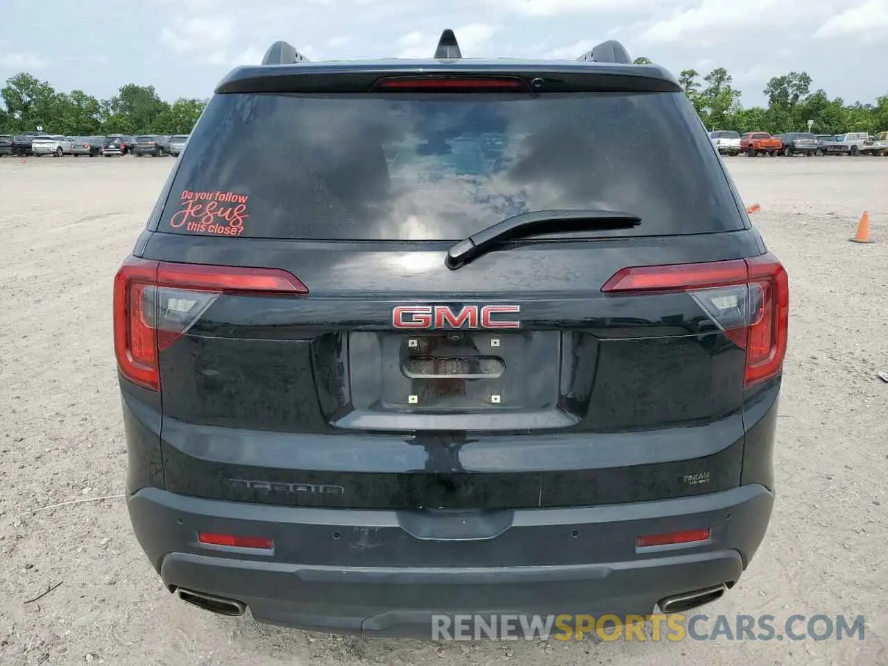 6 Photograph of a damaged car 1GKKNMLS4MZ157180 GMC ACADIA 2021