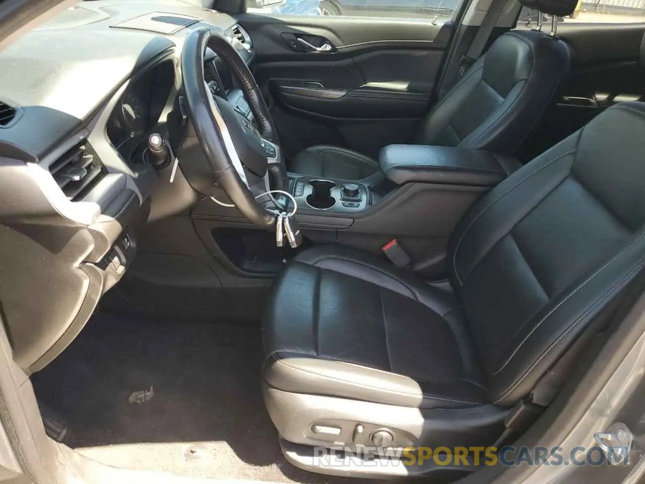 7 Photograph of a damaged car 1GKKNMLS4MZ161763 GMC ACADIA 2021