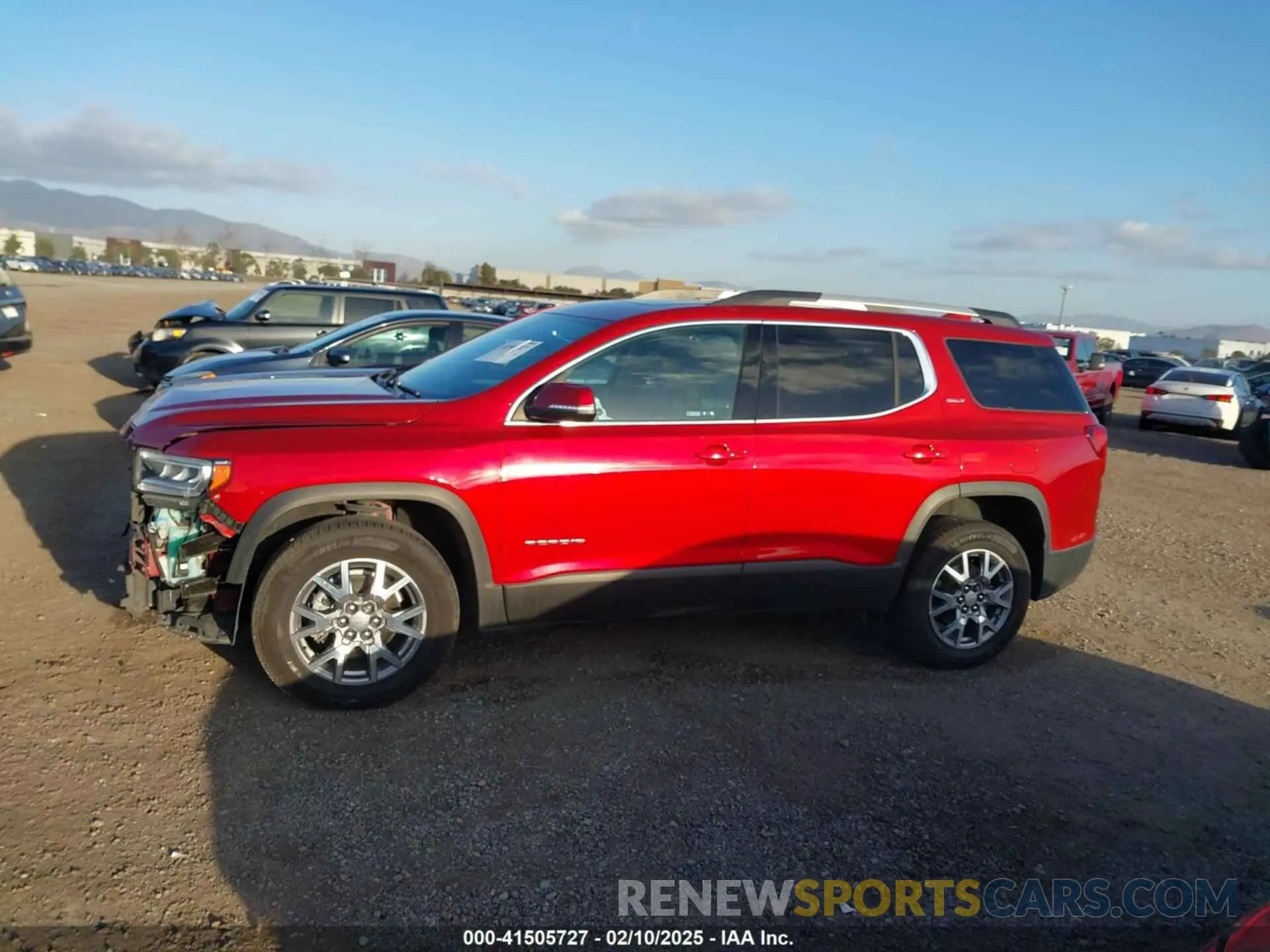 15 Photograph of a damaged car 1GKKNMLS5MZ175445 GMC ACADIA 2021