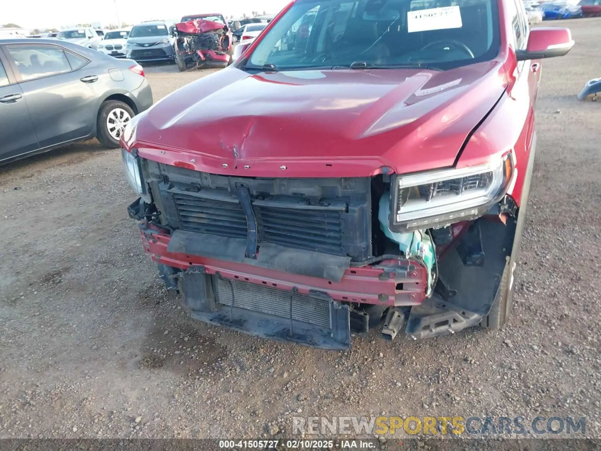 6 Photograph of a damaged car 1GKKNMLS5MZ175445 GMC ACADIA 2021