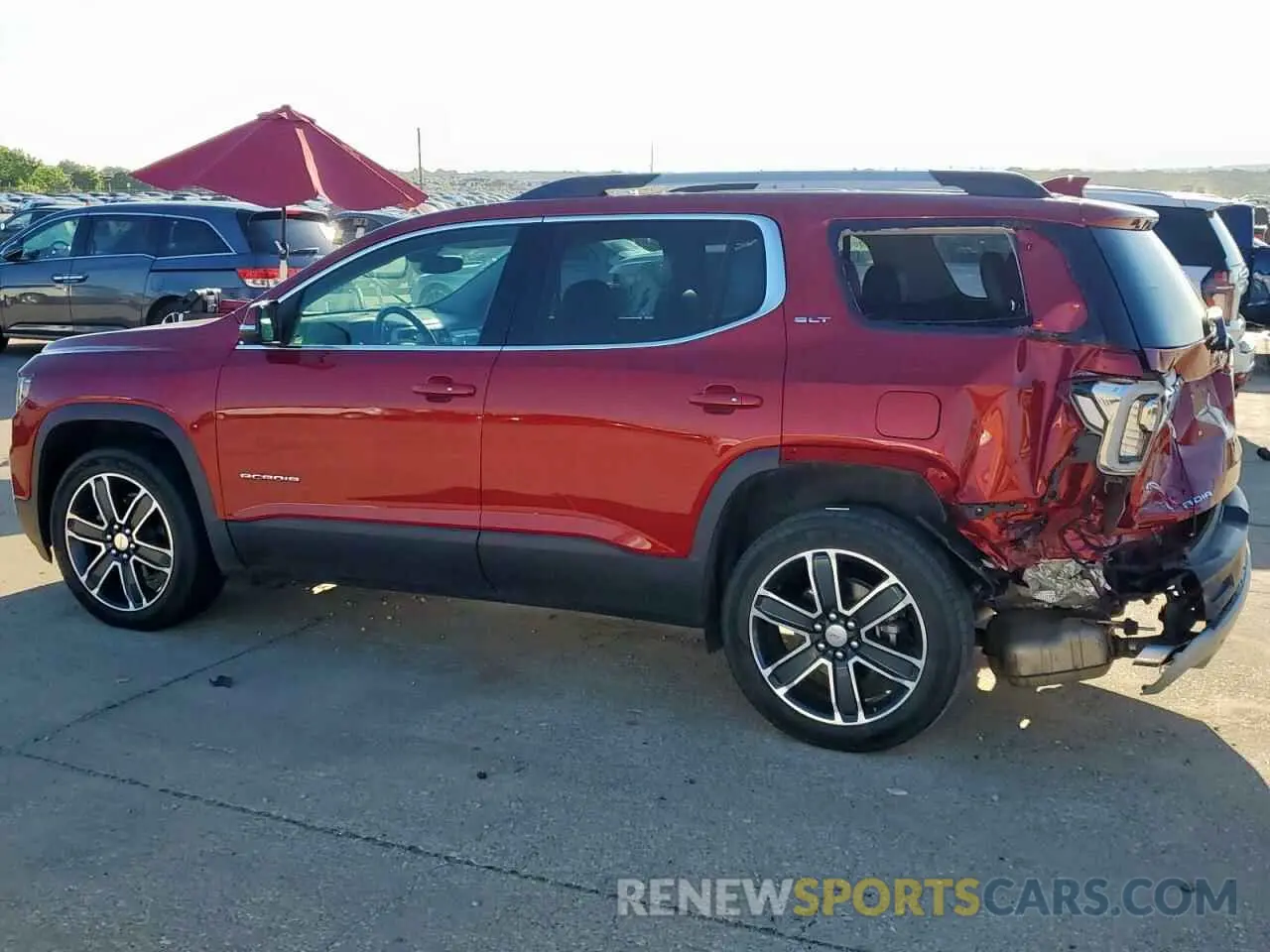 2 Photograph of a damaged car 1GKKNMLS6MZ155785 GMC ACADIA 2021