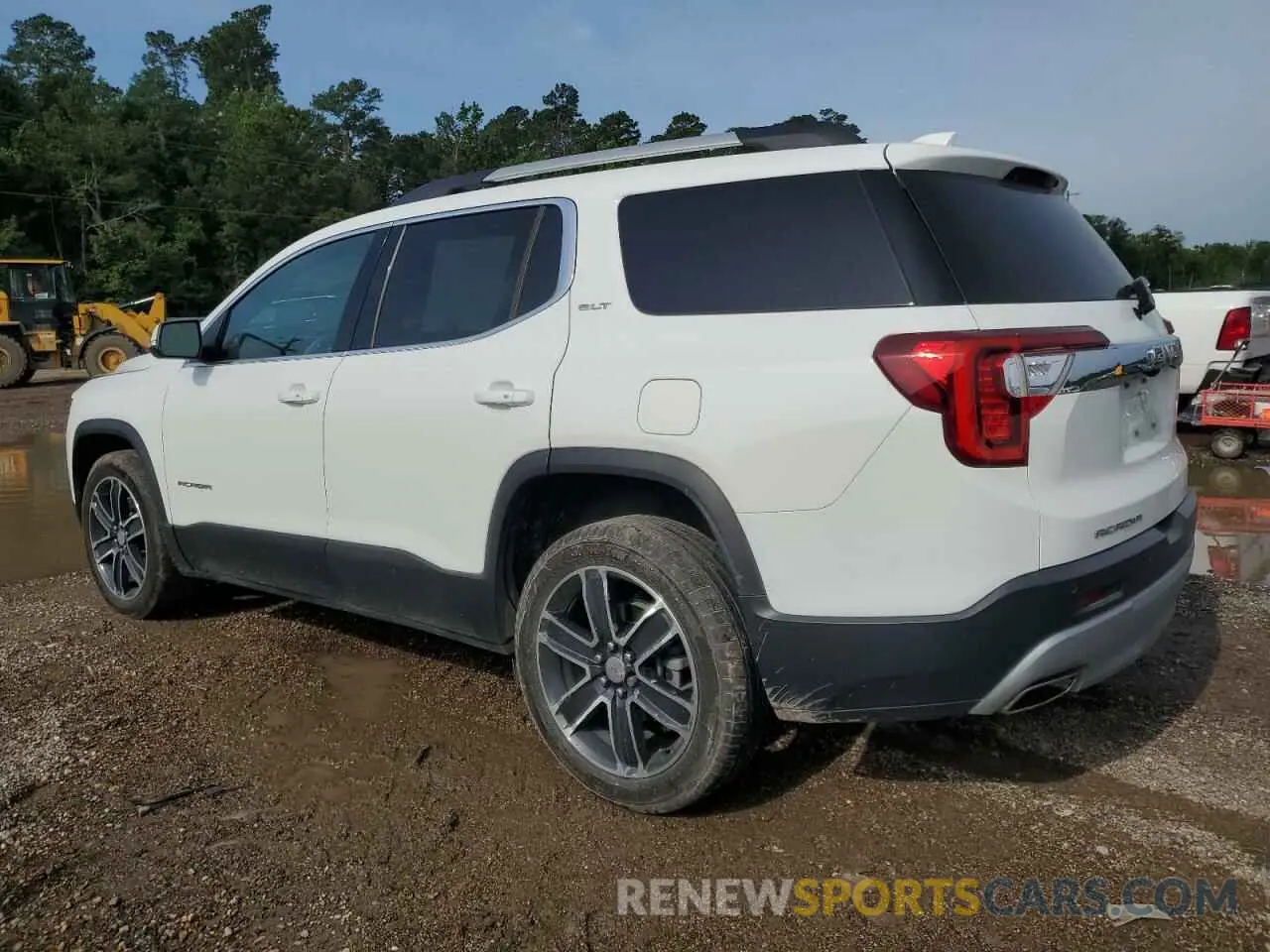 2 Photograph of a damaged car 1GKKNMLS8MZ177027 GMC ACADIA 2021