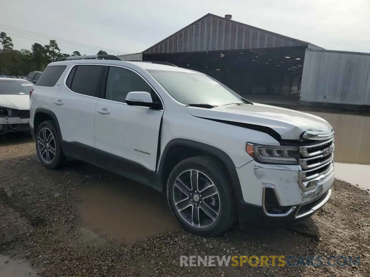 4 Photograph of a damaged car 1GKKNMLS8MZ177027 GMC ACADIA 2021