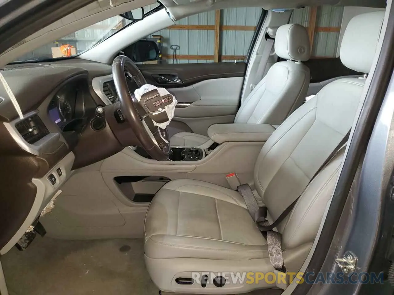 7 Photograph of a damaged car 1GKKNMLS9MZ102322 GMC ACADIA 2021