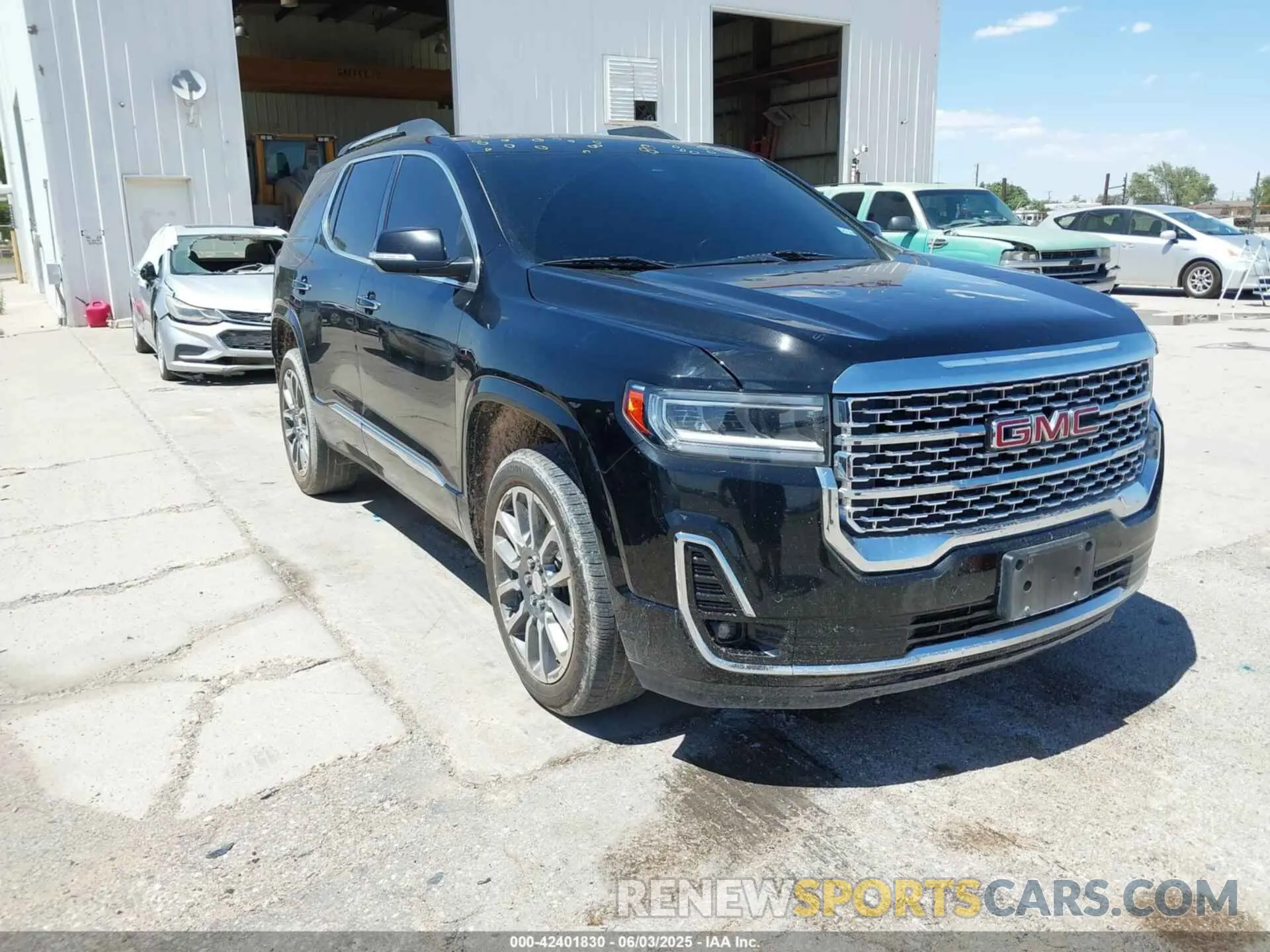 1 Photograph of a damaged car 1GKKNPLS3MZ179849 GMC ACADIA 2021