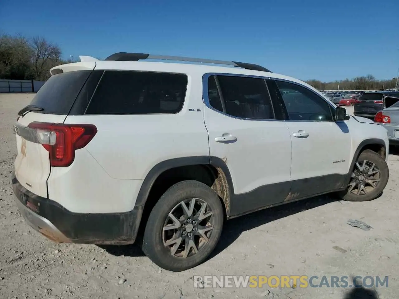 3 Photograph of a damaged car 1GKKNRL4XMZ156193 GMC ACADIA 2021
