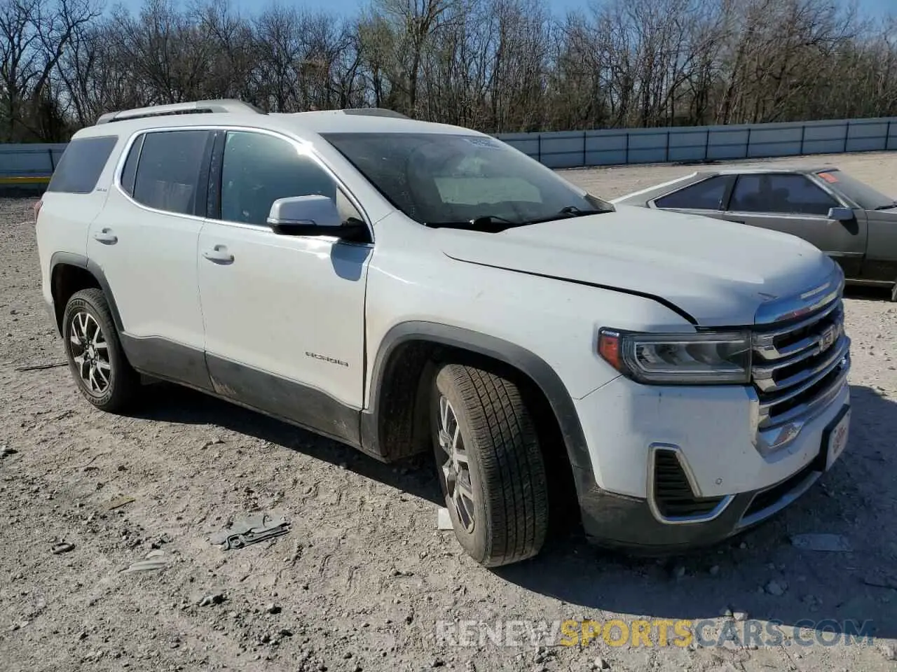 4 Photograph of a damaged car 1GKKNRL4XMZ156193 GMC ACADIA 2021