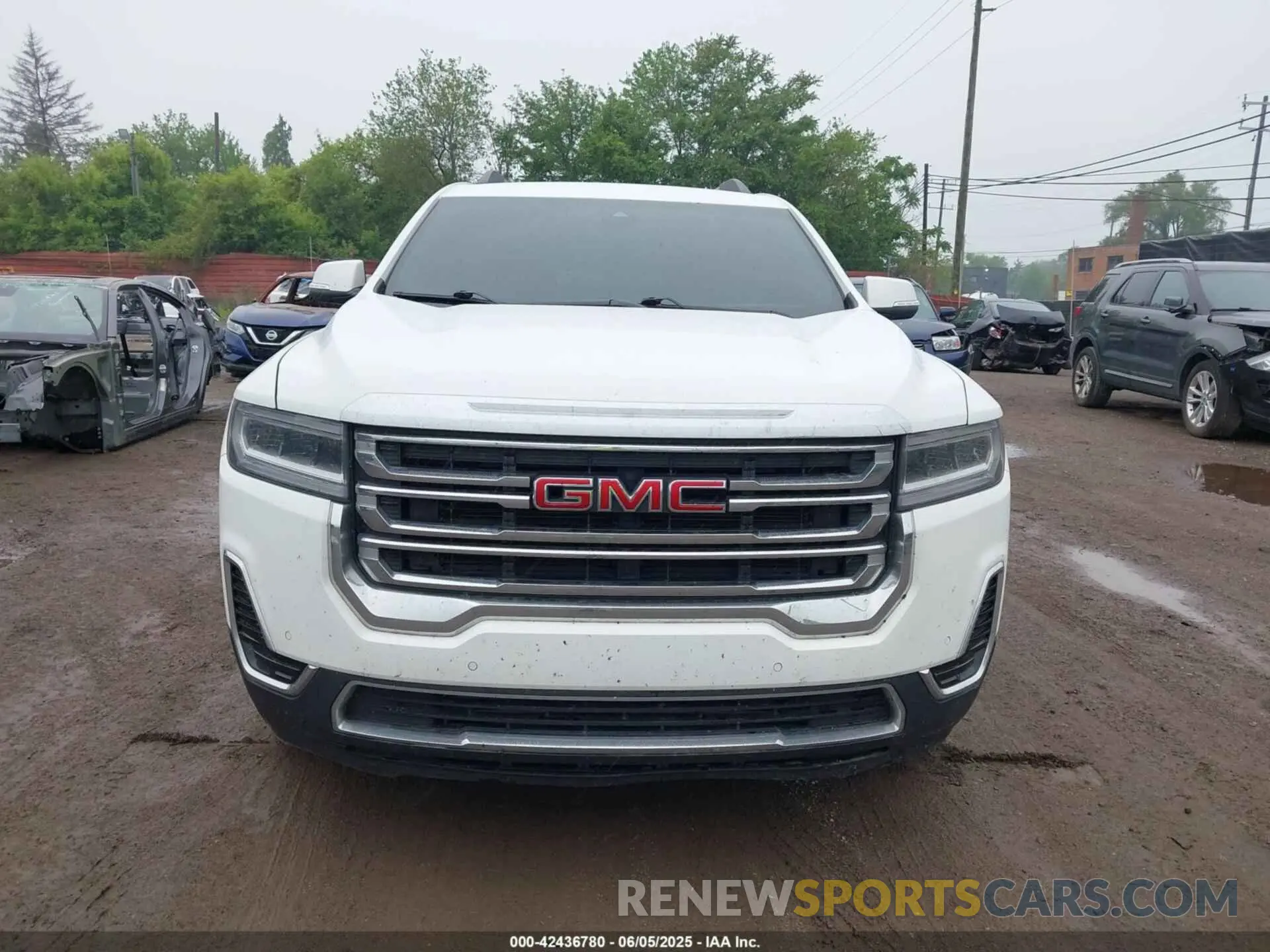 12 Photograph of a damaged car 1GKKNRL4XMZ196175 GMC ACADIA 2021