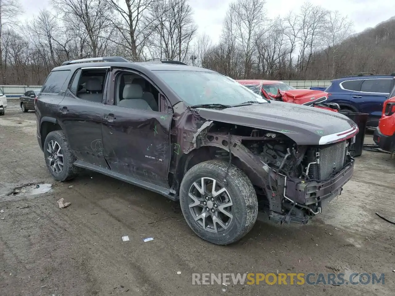 4 Photograph of a damaged car 1GKKNRLS1MZ114350 GMC ACADIA 2021