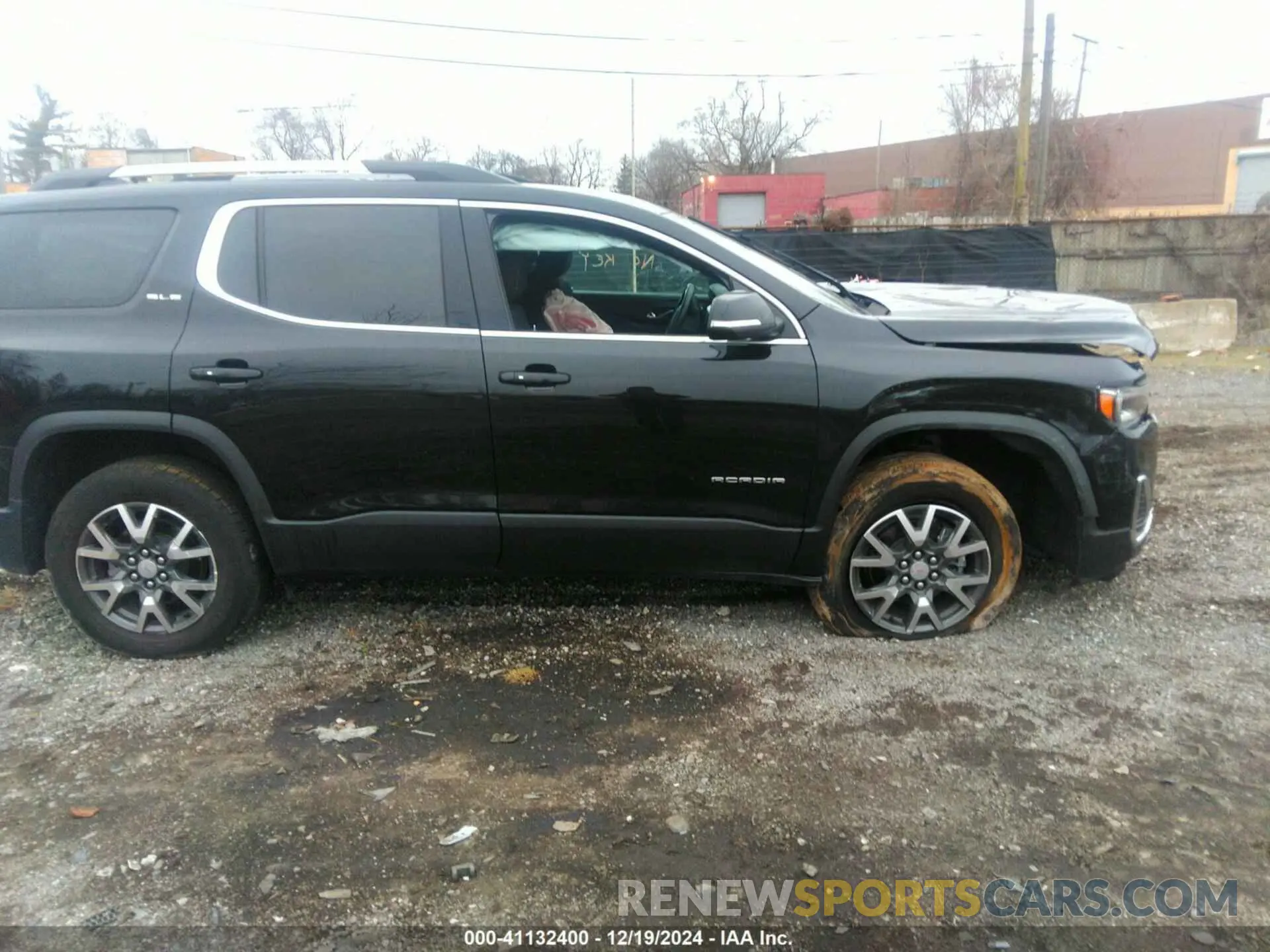 12 Photograph of a damaged car 1GKKNRLS5MZ152101 GMC ACADIA 2021