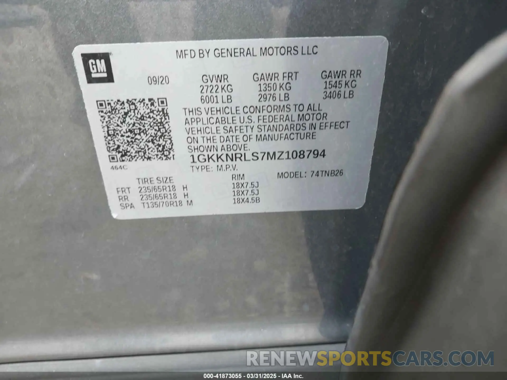 9 Photograph of a damaged car 1GKKNRLS7MZ108794 GMC ACADIA 2021