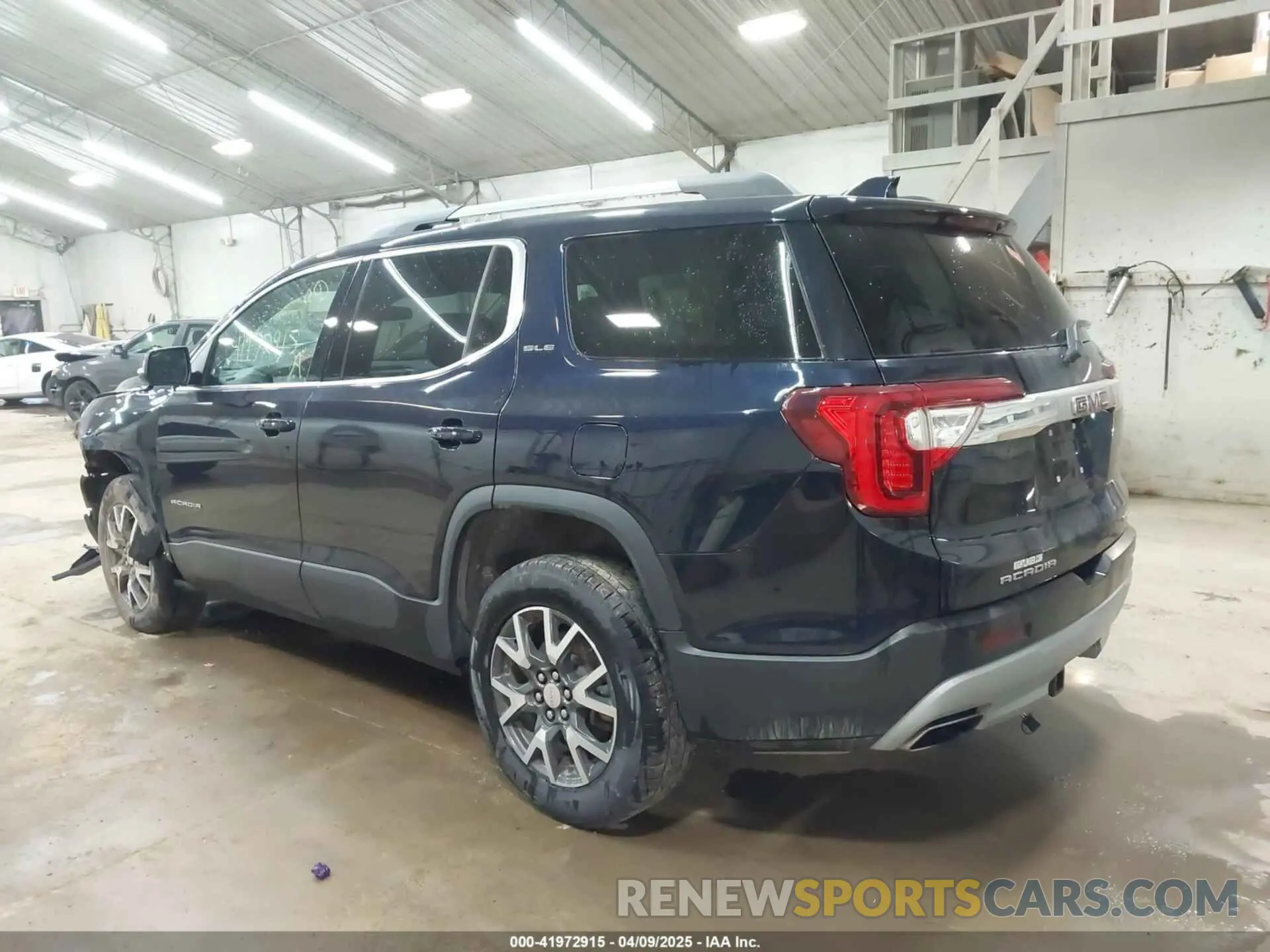 3 Photograph of a damaged car 1GKKNRLS9MZ199809 GMC ACADIA 2021