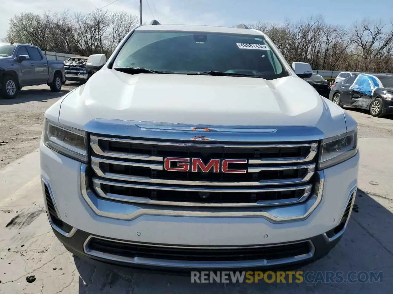 5 Photograph of a damaged car 1GKKNUL41MZ165416 GMC ACADIA 2021