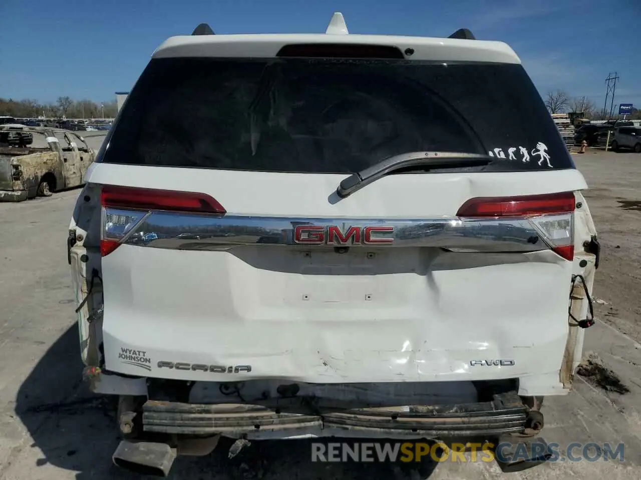 6 Photograph of a damaged car 1GKKNUL41MZ165416 GMC ACADIA 2021