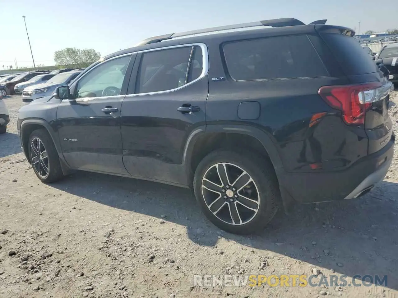 2 Photograph of a damaged car 1GKKNULS4MZ135759 GMC ACADIA 2021