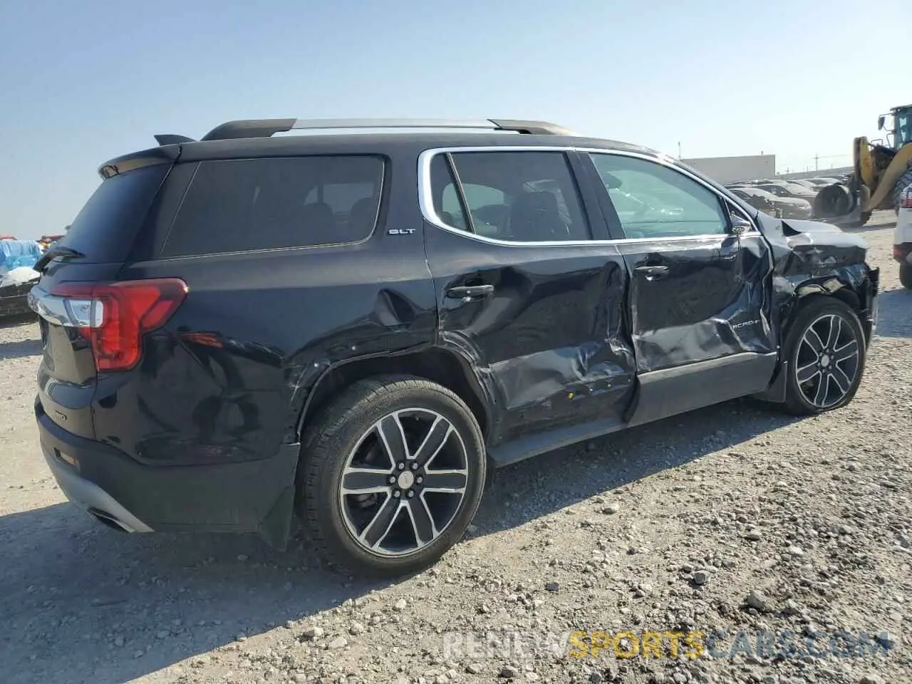 3 Photograph of a damaged car 1GKKNULS4MZ135759 GMC ACADIA 2021
