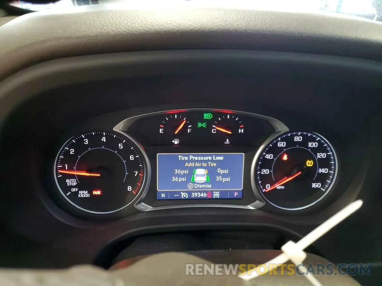 9 Photograph of a damaged car 1GKKNULS4MZ135759 GMC ACADIA 2021