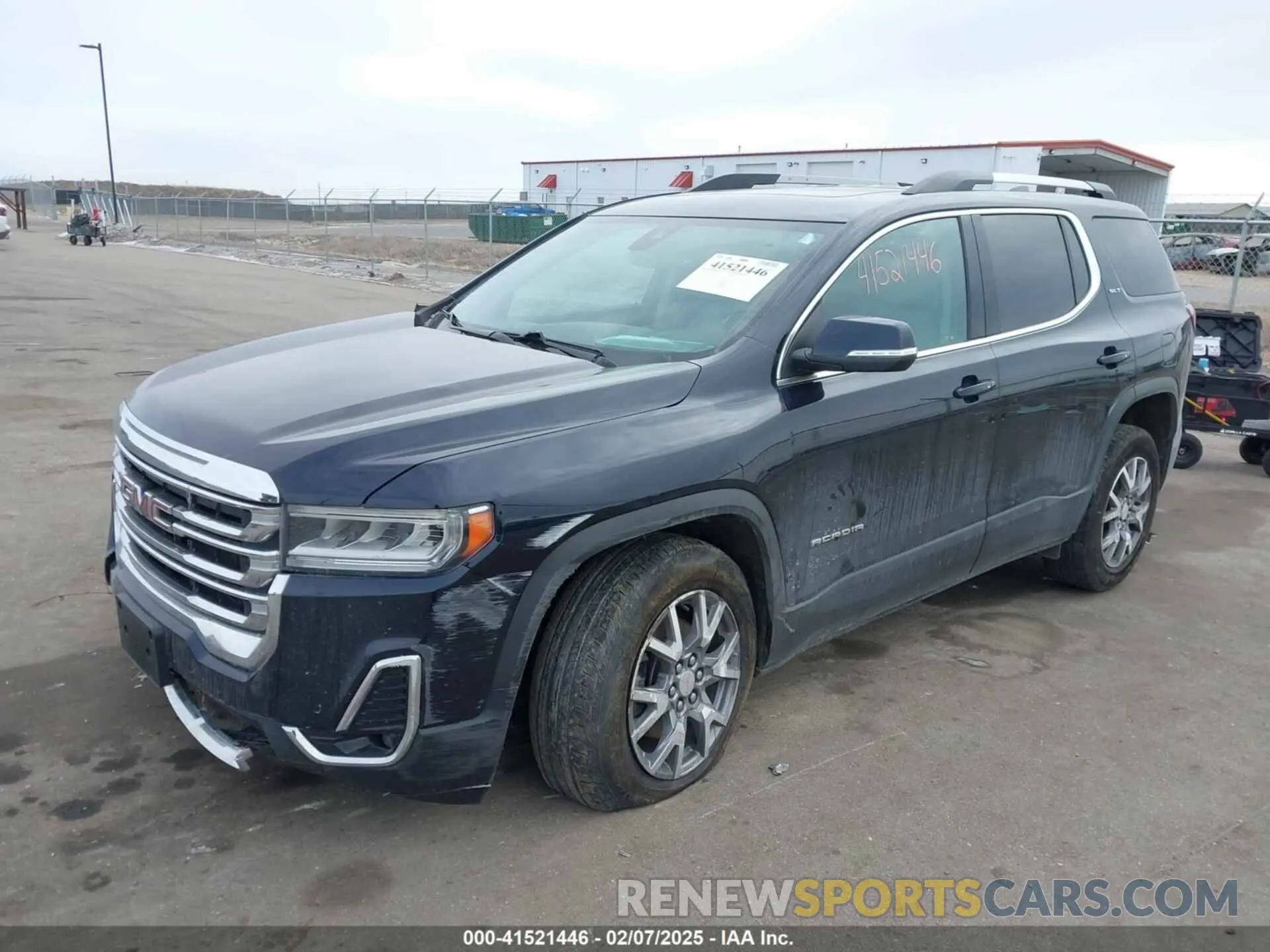 2 Photograph of a damaged car 1GKKNULS4MZ147457 GMC ACADIA 2021