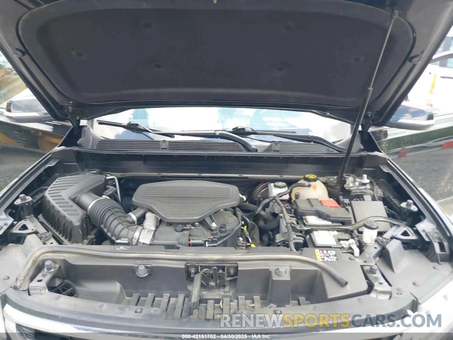 10 Photograph of a damaged car 1GKKNULS5MZ176255 GMC ACADIA 2021