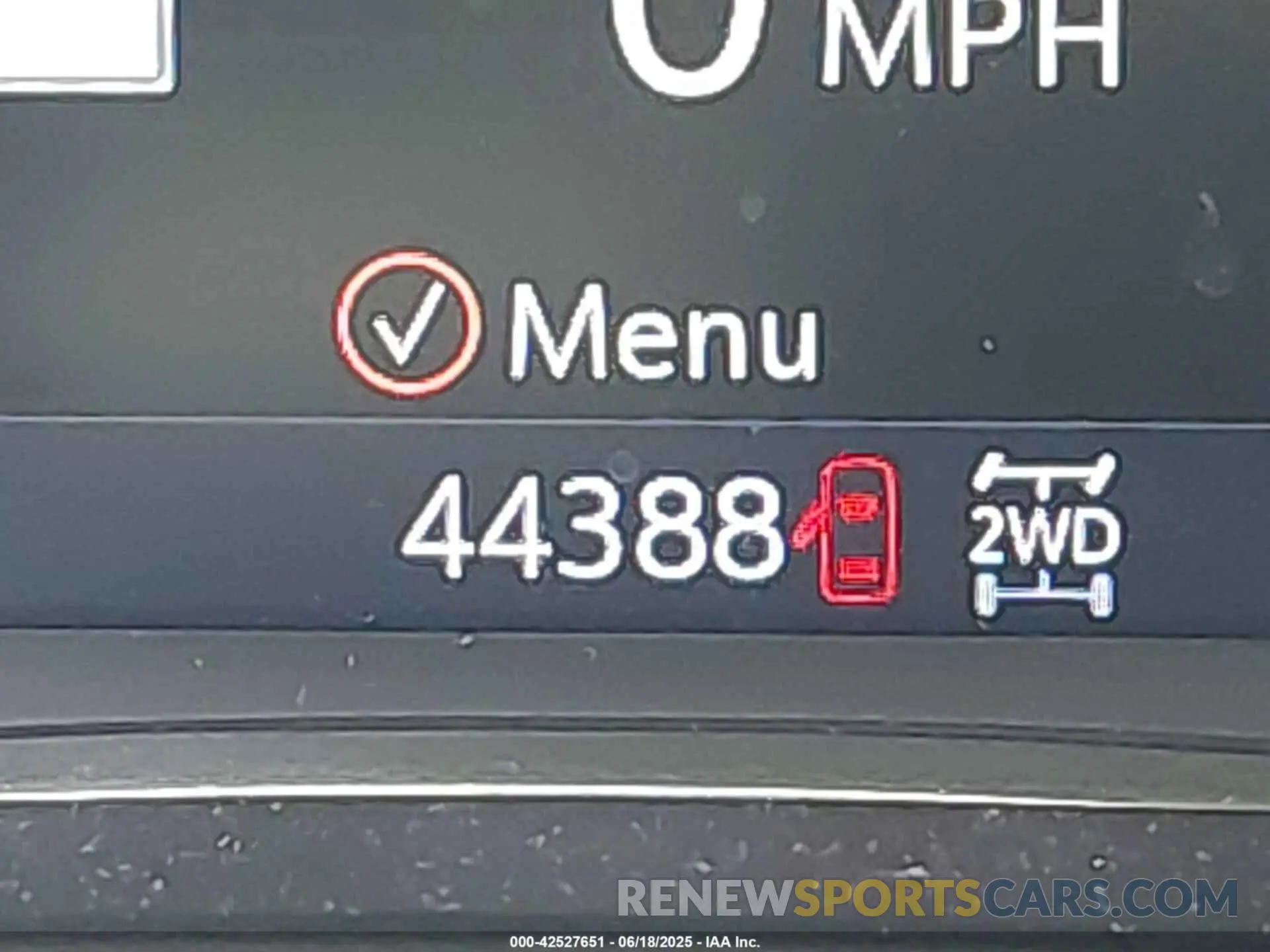 15 Photograph of a damaged car 1GKKNULS6MZ130725 GMC ACADIA 2021