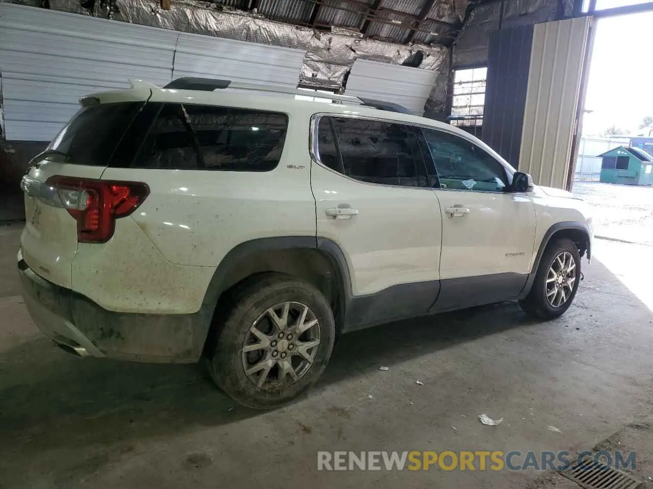 3 Photograph of a damaged car 1GKKNULS9MZ218054 GMC ACADIA 2021