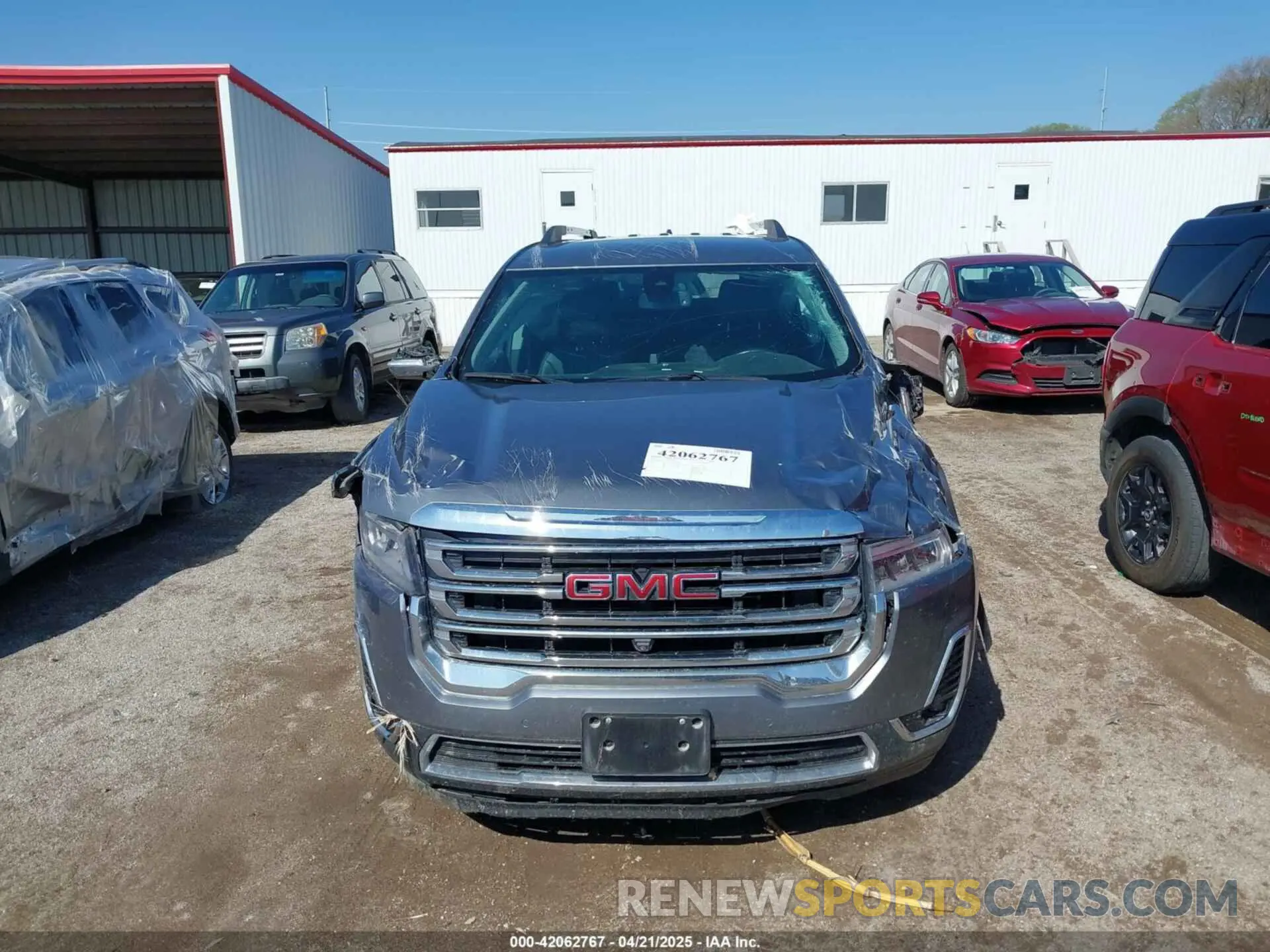 12 Photograph of a damaged car 1GKKNULSXMZ102801 GMC ACADIA 2021