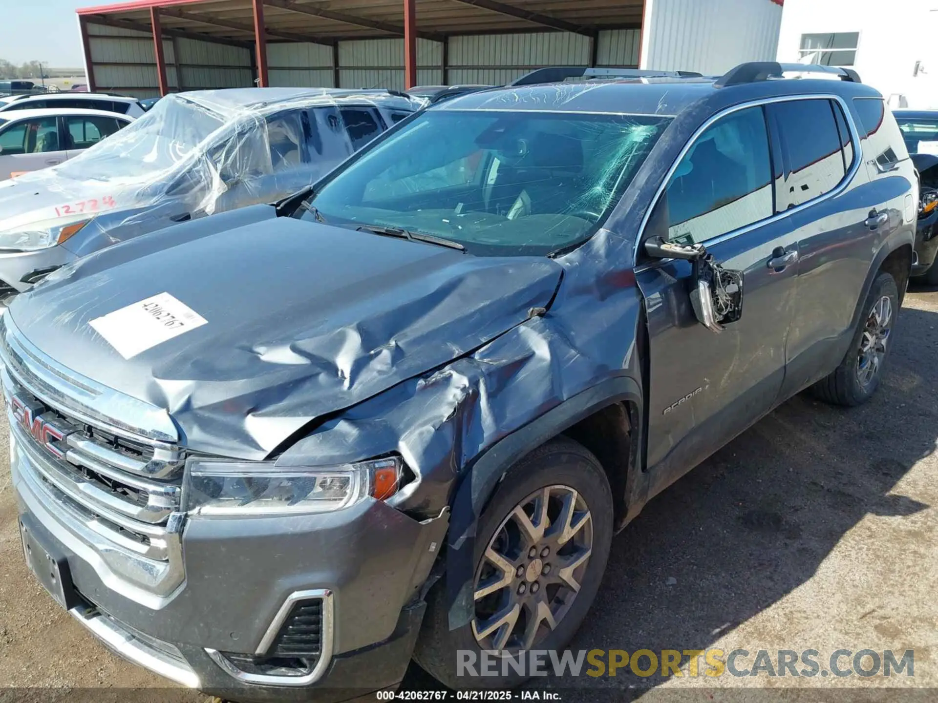 19 Photograph of a damaged car 1GKKNULSXMZ102801 GMC ACADIA 2021