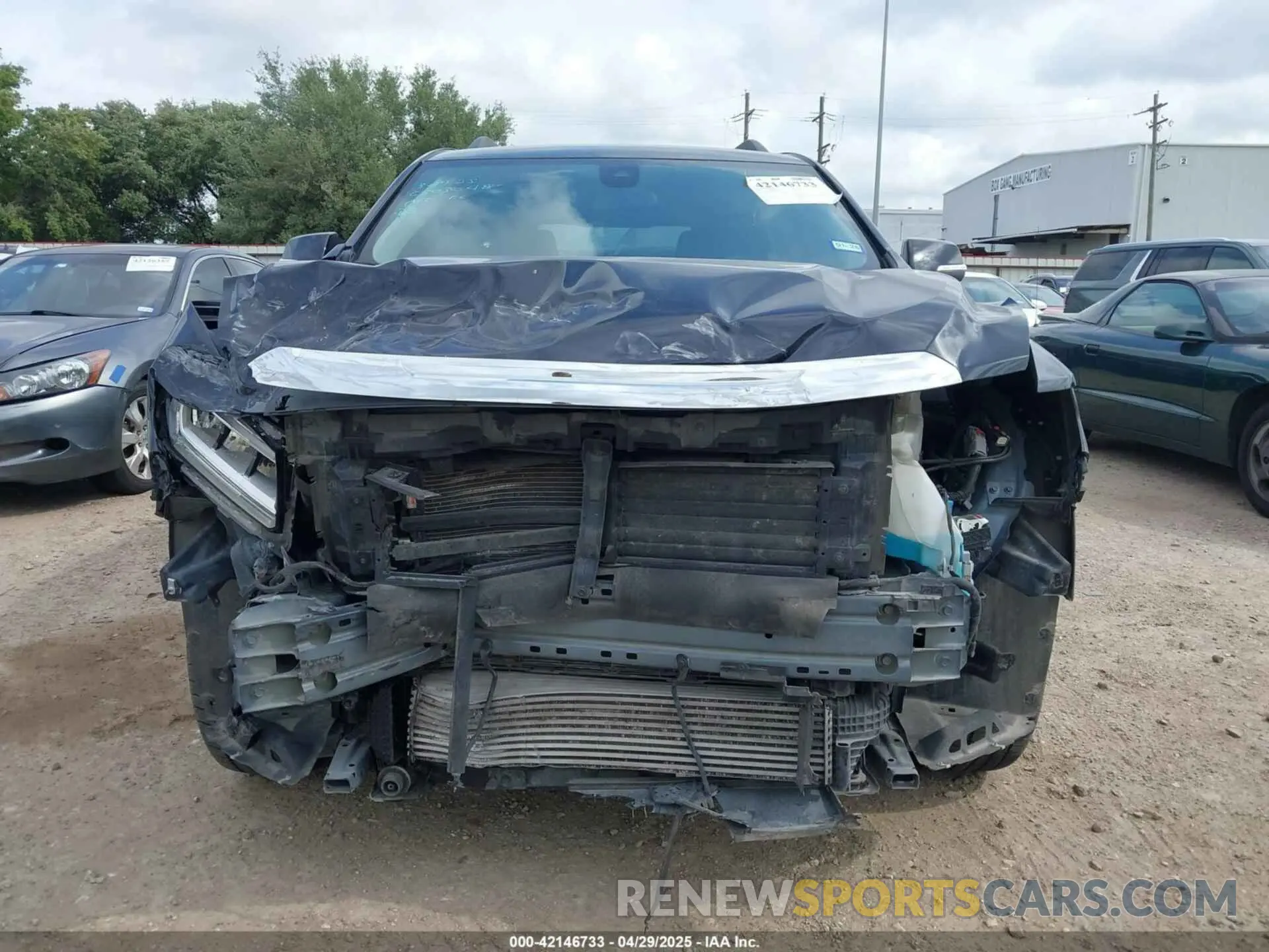 13 Photograph of a damaged car 1GKKNKL40NZ160990 GMC ACADIA 2022
