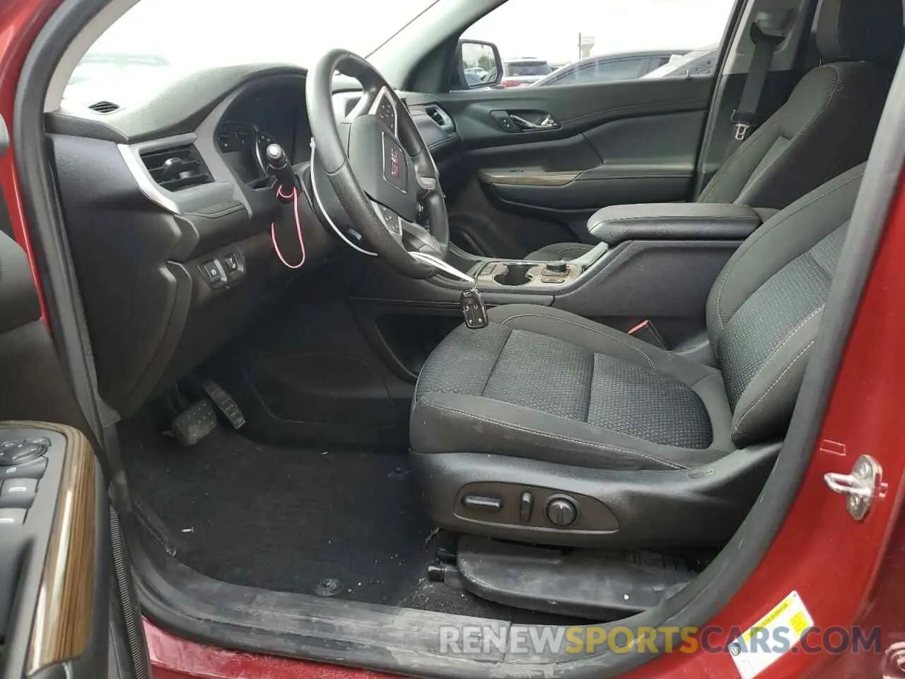 7 Photograph of a damaged car 1GKKNKL46NZ109963 GMC ACADIA 2022