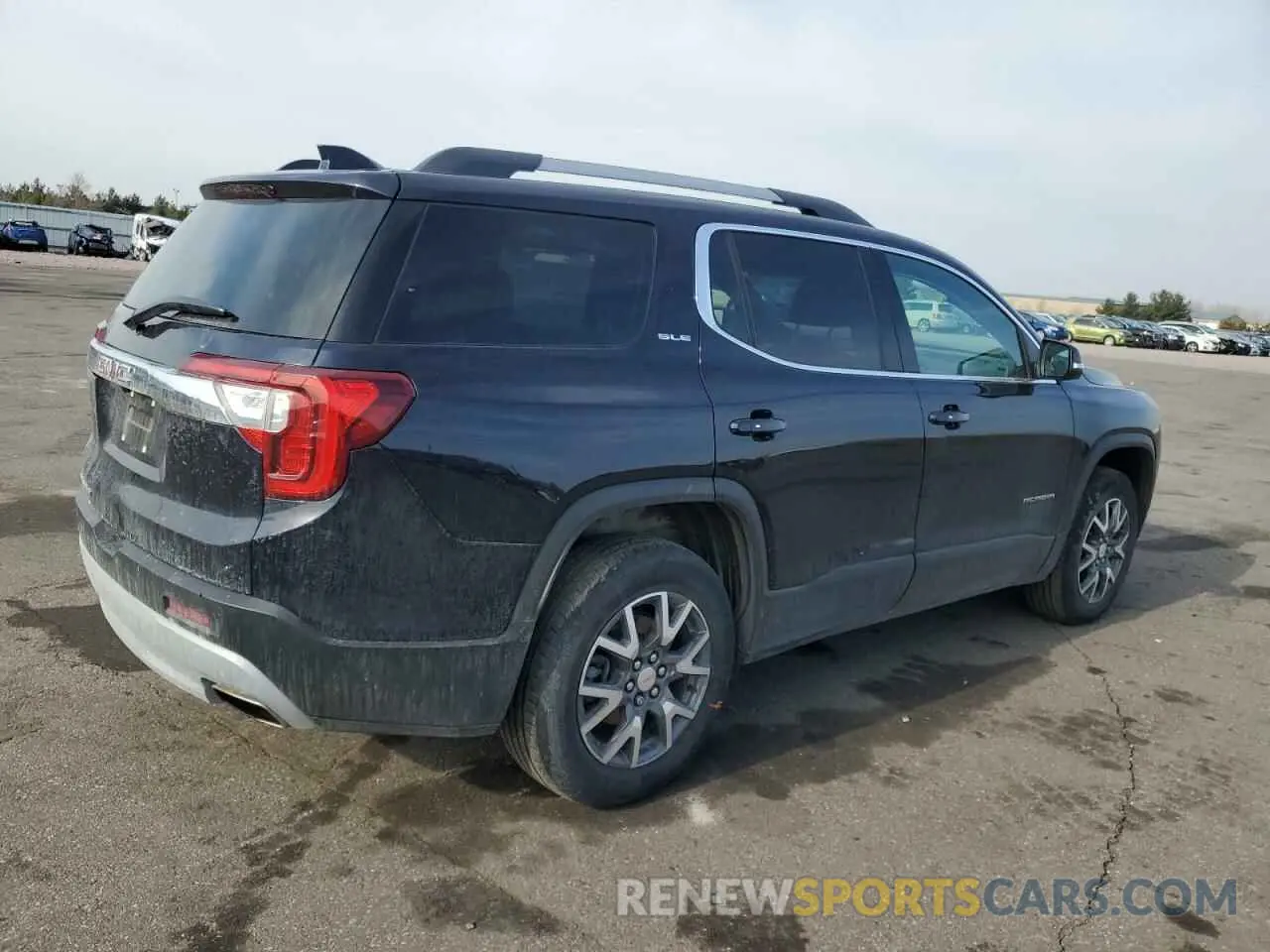 3 Photograph of a damaged car 1GKKNKL49NZ145758 GMC ACADIA 2022