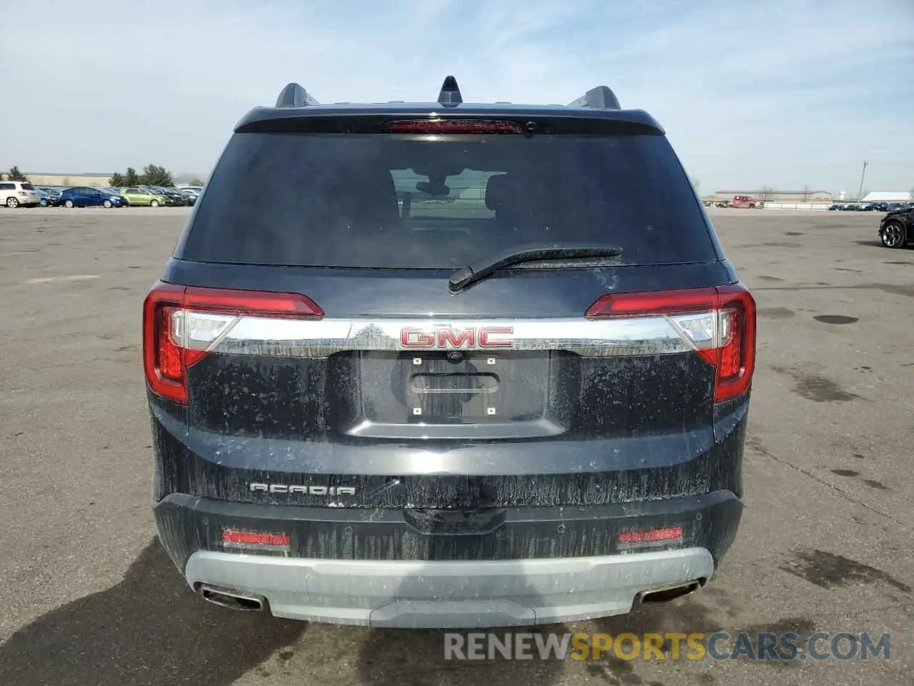6 Photograph of a damaged car 1GKKNKL49NZ145758 GMC ACADIA 2022