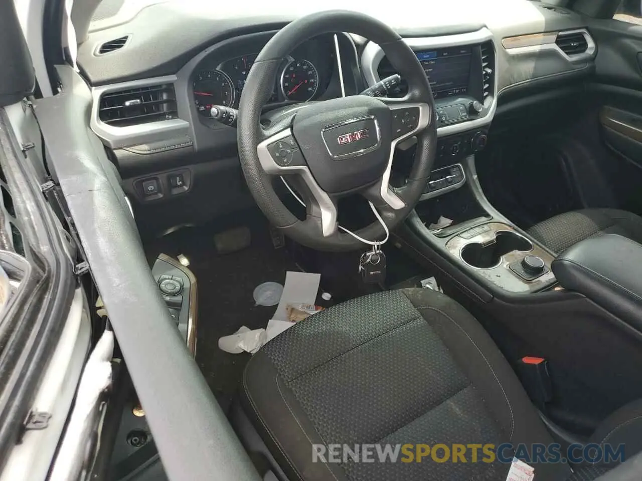8 Photograph of a damaged car 1GKKNKL49NZ147252 GMC ACADIA 2022