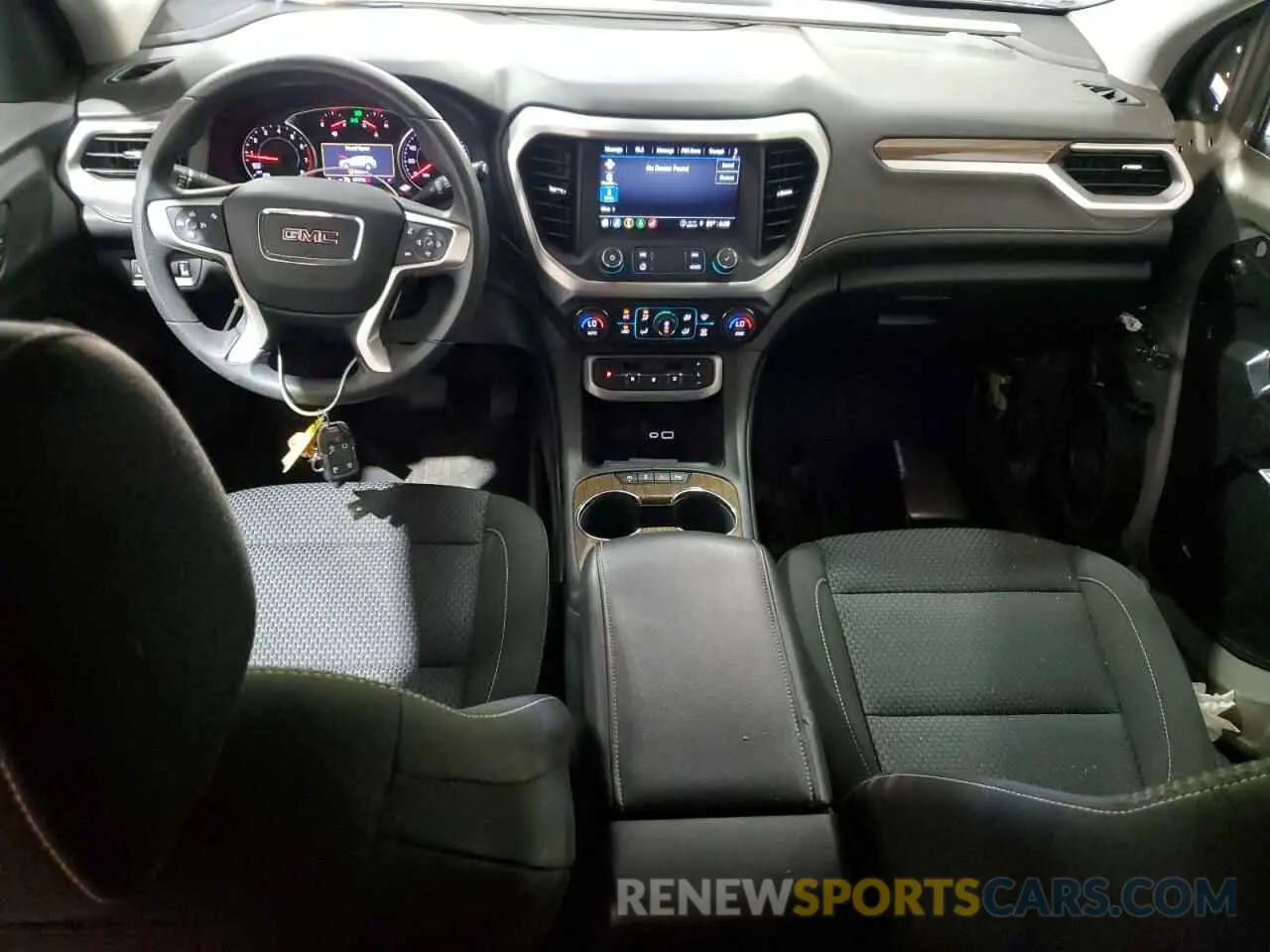 8 Photograph of a damaged car 1GKKNKL4XNZ164058 GMC ACADIA 2022