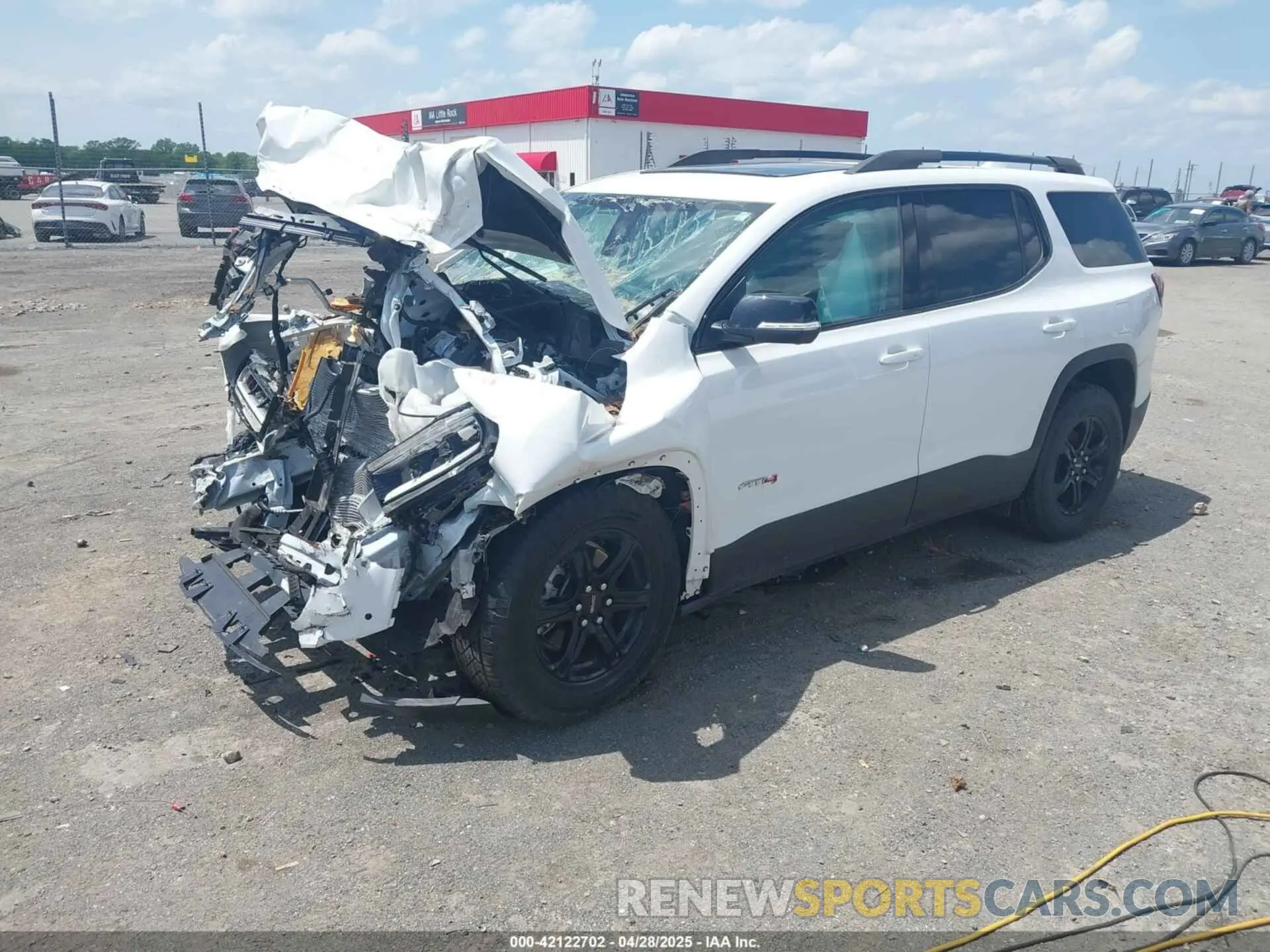 2 Photograph of a damaged car 1GKKNLLS6NZ159914 GMC ACADIA 2022