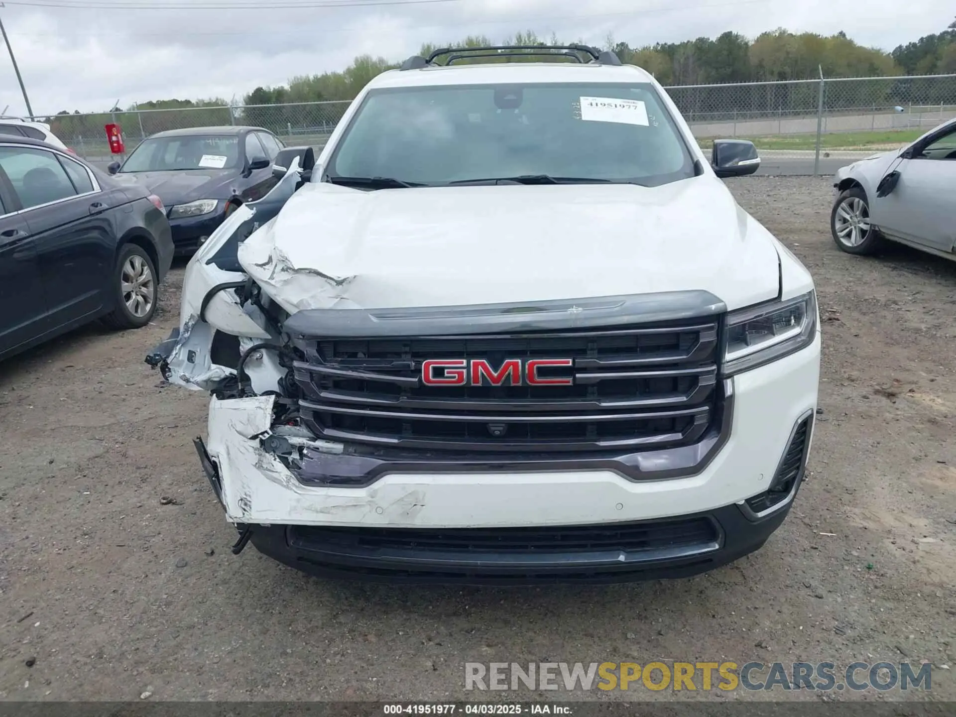 12 Photograph of a damaged car 1GKKNLLS7NZ144869 GMC ACADIA 2022