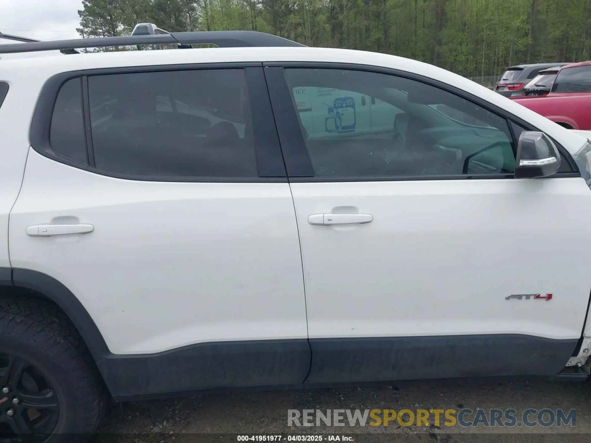 13 Photograph of a damaged car 1GKKNLLS7NZ144869 GMC ACADIA 2022
