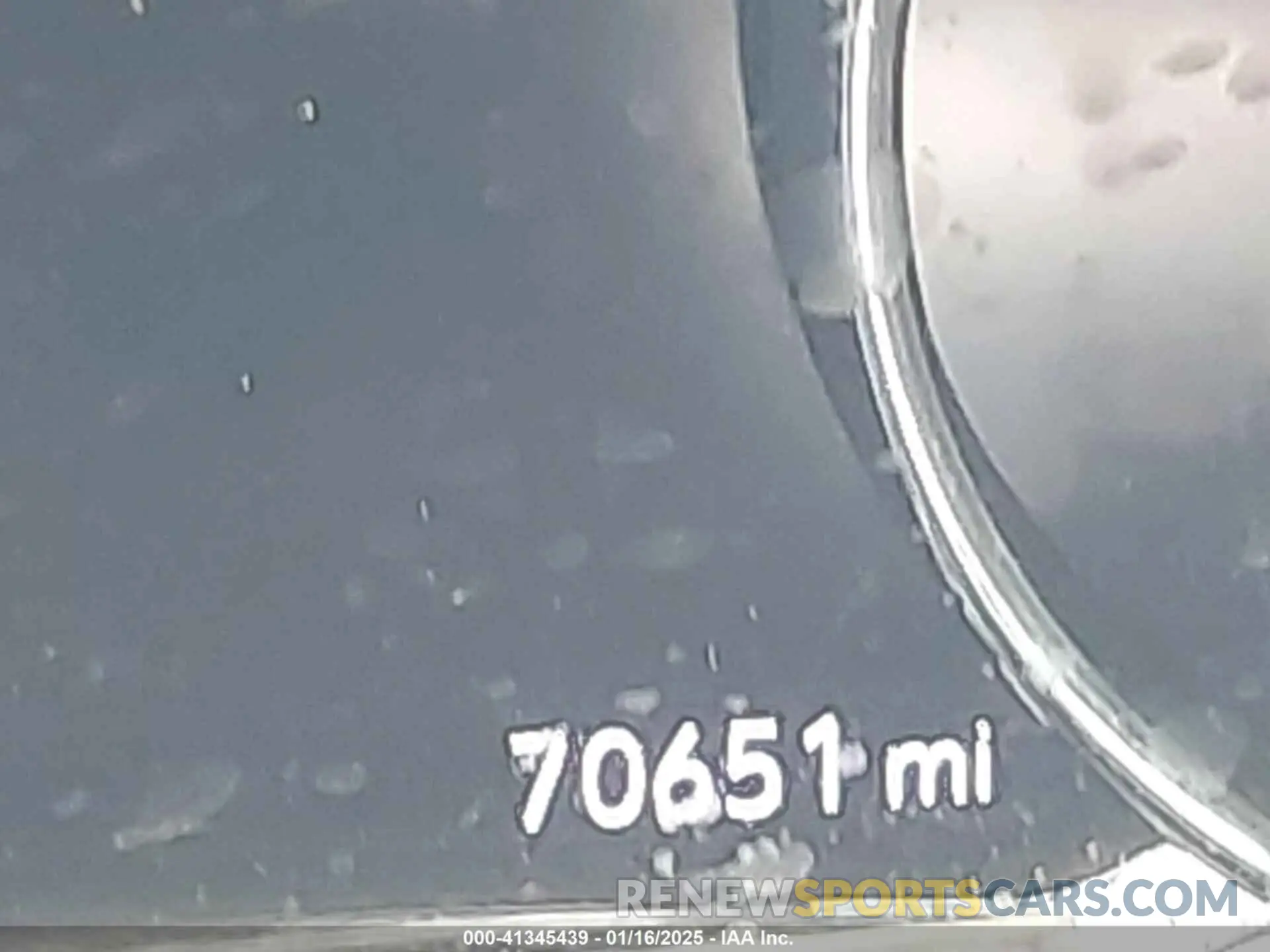 14 Photograph of a damaged car 1GKKNLLS8NZ125747 GMC ACADIA 2022