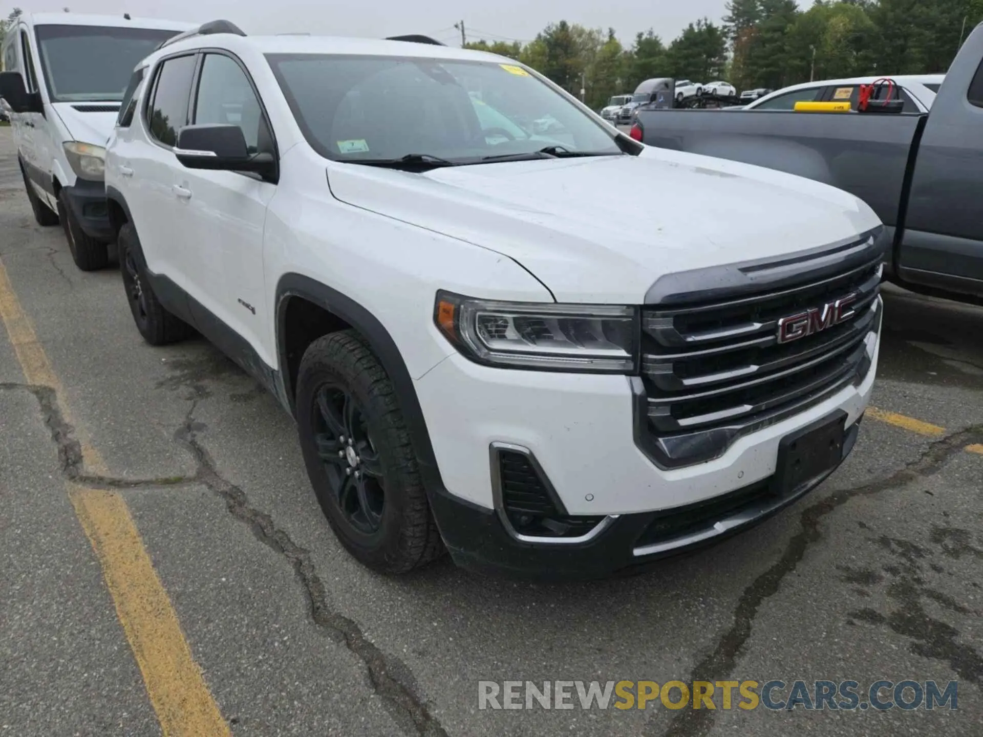 52 Photograph of a damaged car 1GKKNLLS8NZ129037 GMC ACADIA 2022