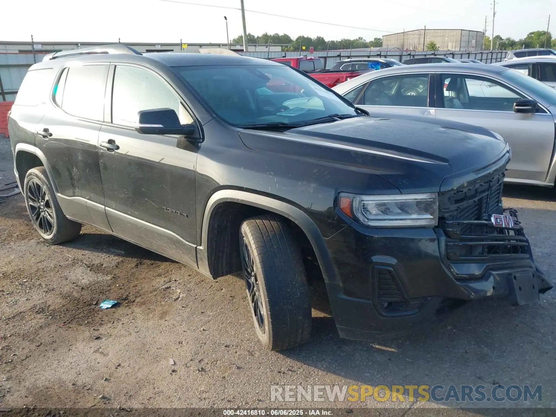 1 Photograph of a damaged car 1GKKNML40NZ147166 GMC ACADIA 2022