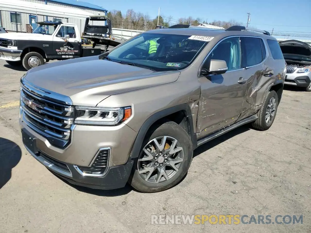 1 Photograph of a damaged car 1GKKNRL40NZ173070 GMC ACADIA 2022