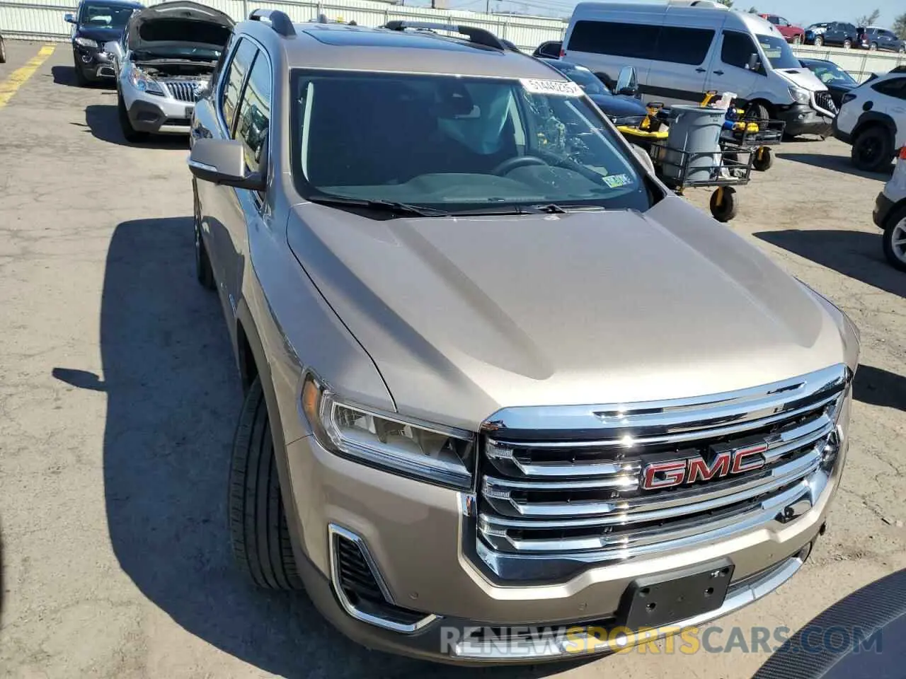 5 Photograph of a damaged car 1GKKNRL40NZ173070 GMC ACADIA 2022