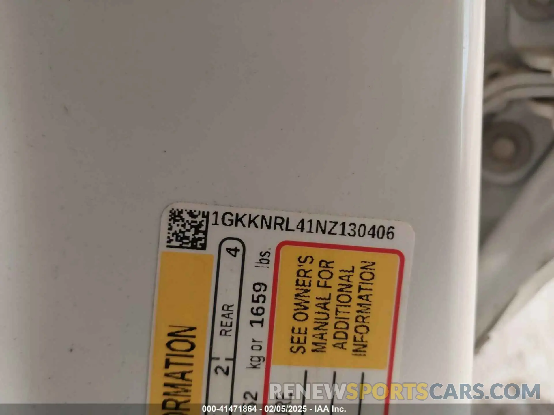 9 Photograph of a damaged car 1GKKNRL41NZ130406 GMC ACADIA 2022